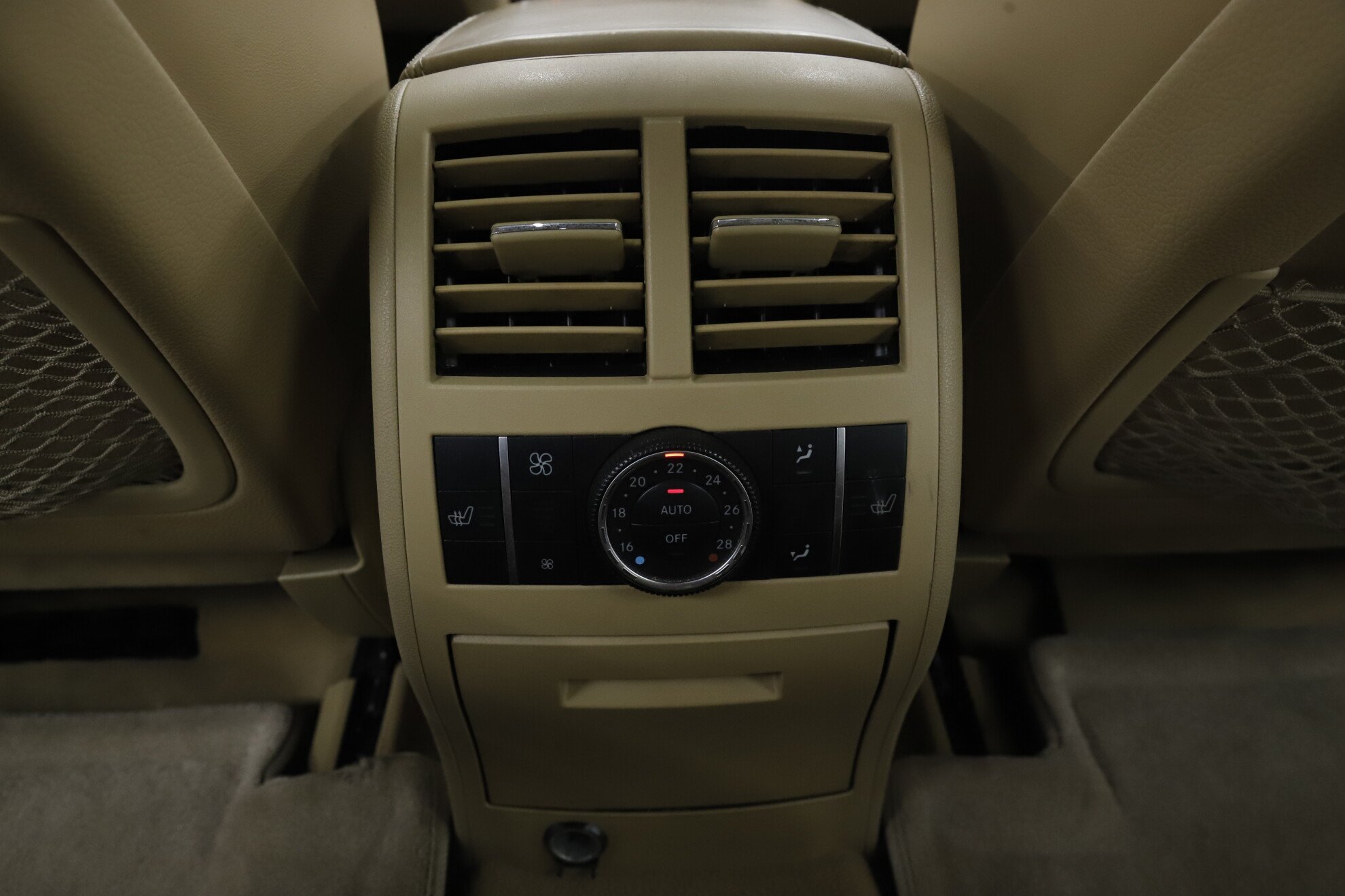 Mercedes-Benz GL-Класс, I (X164) Рестайлинг, 2012 фото 21