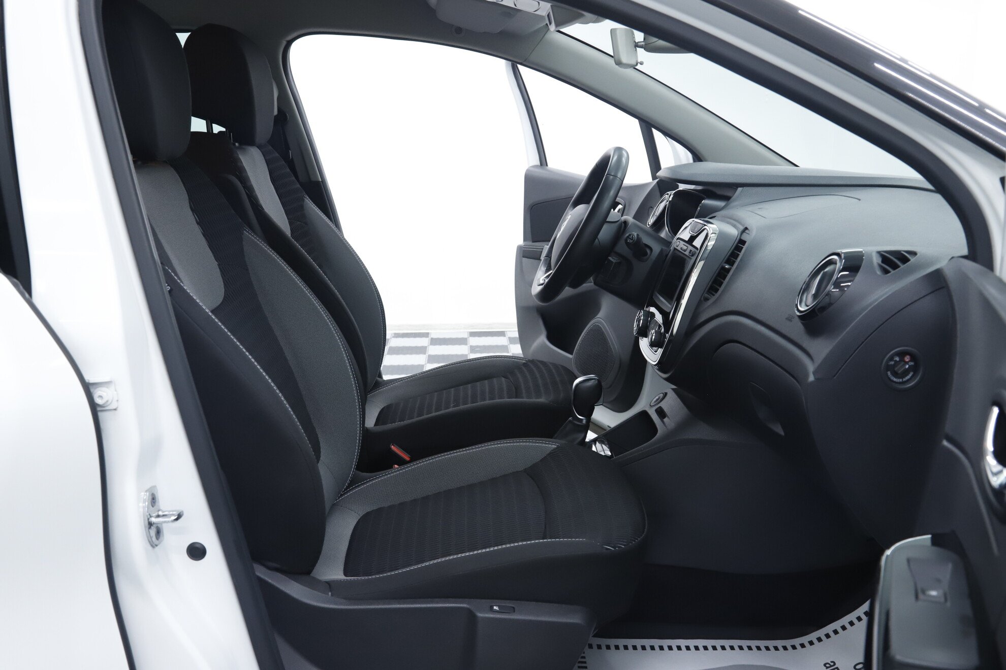 Renault Kaptur, I, 2019 фото 11