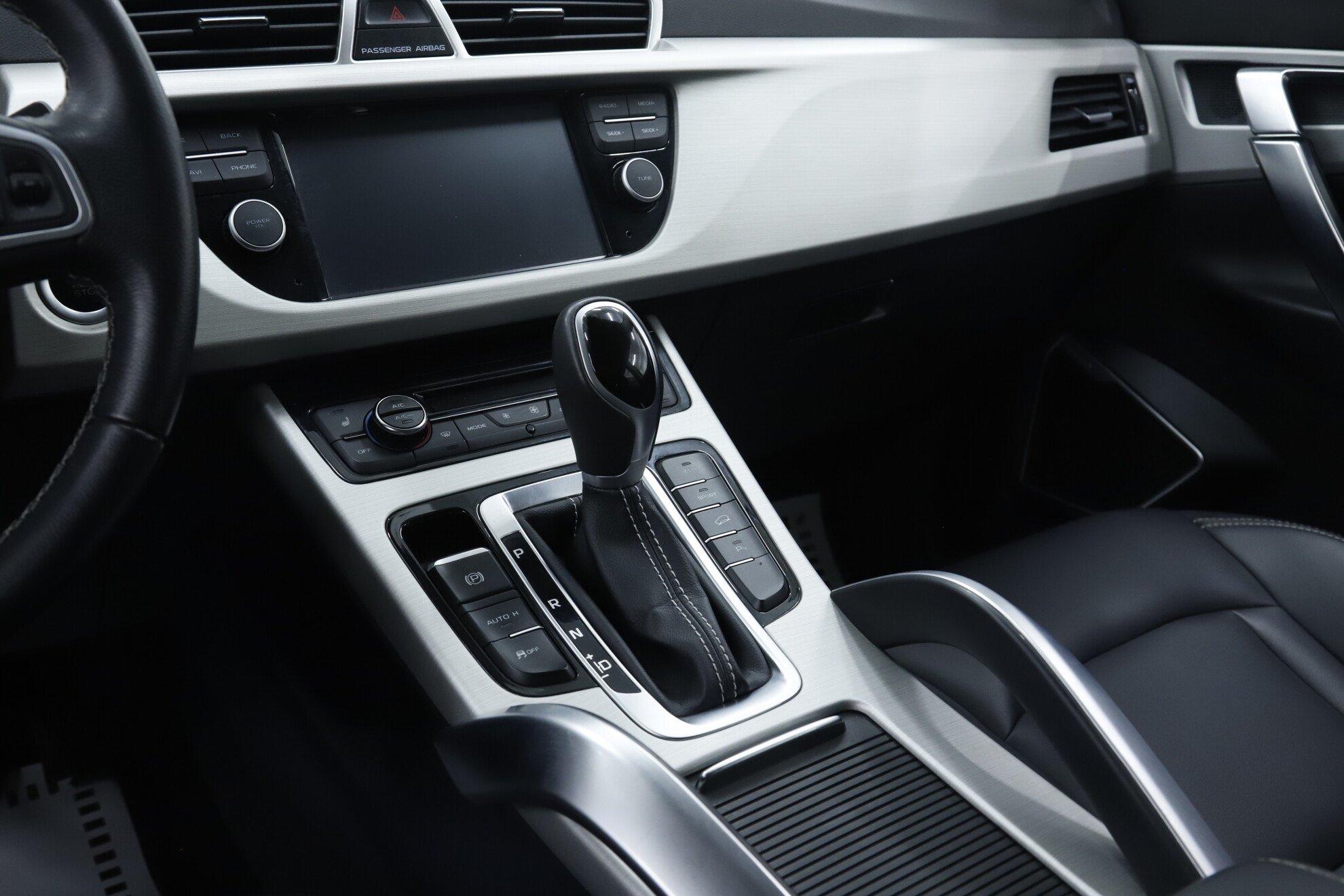 Geely Atlas, I, 2020 фото 21