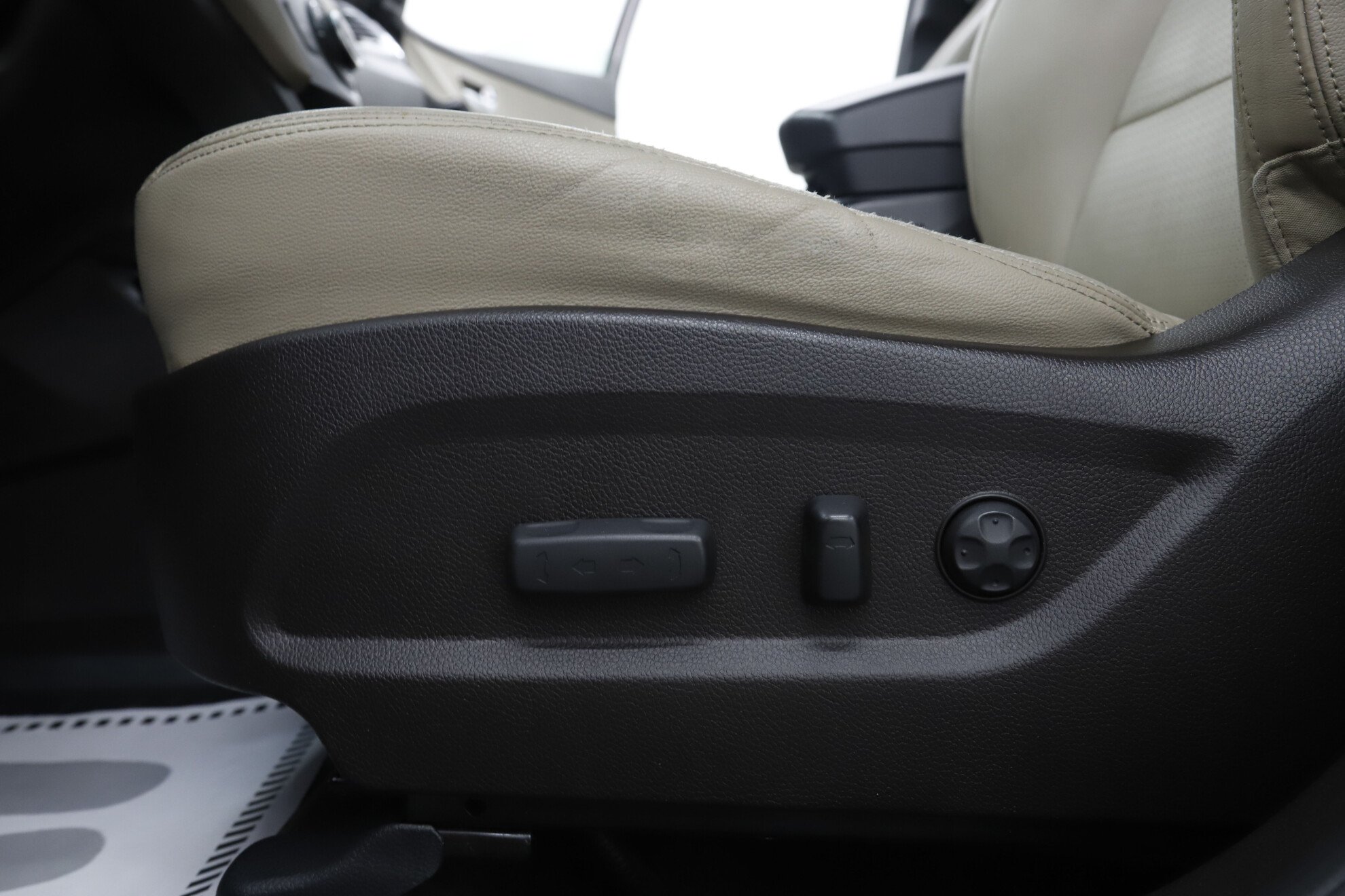 Hyundai Santa Fe, III, 2013 фото 16