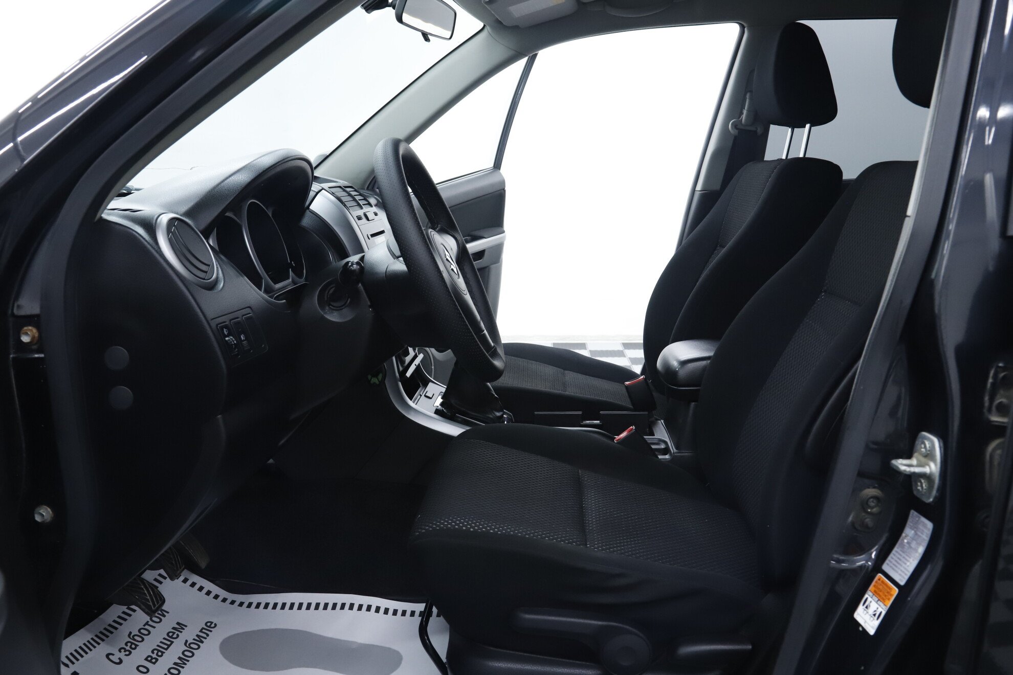 Suzuki Grand Vitara, II Рестайлинг, 2008 фото 7