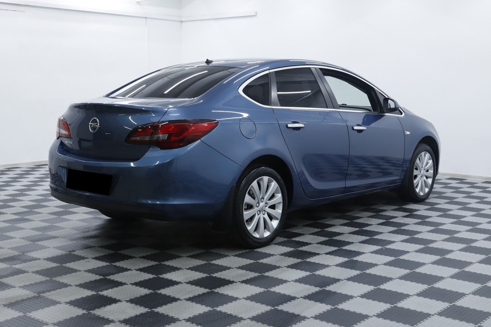 Opel Astra, J Рестайлинг, 2014 фото 5