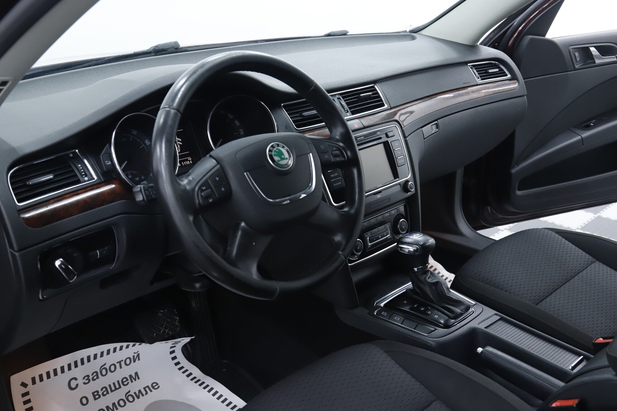 Skoda Superb, II, 2011 фото 8
