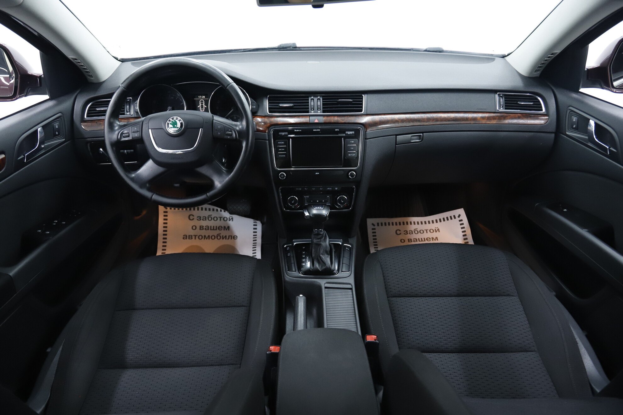 Skoda Superb, II, 2011 фото 9