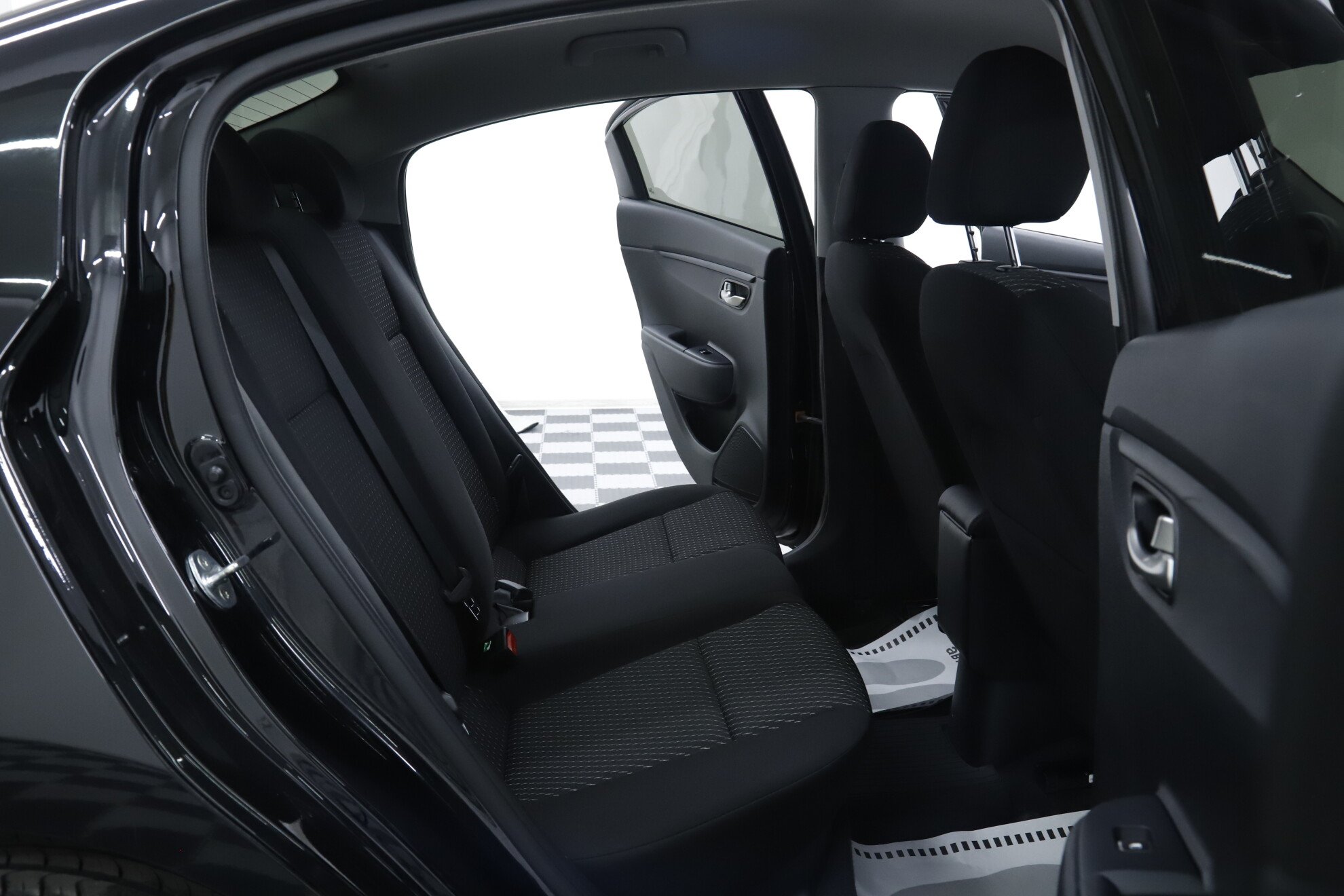 Kia Rio, IV, 2020 фото 16