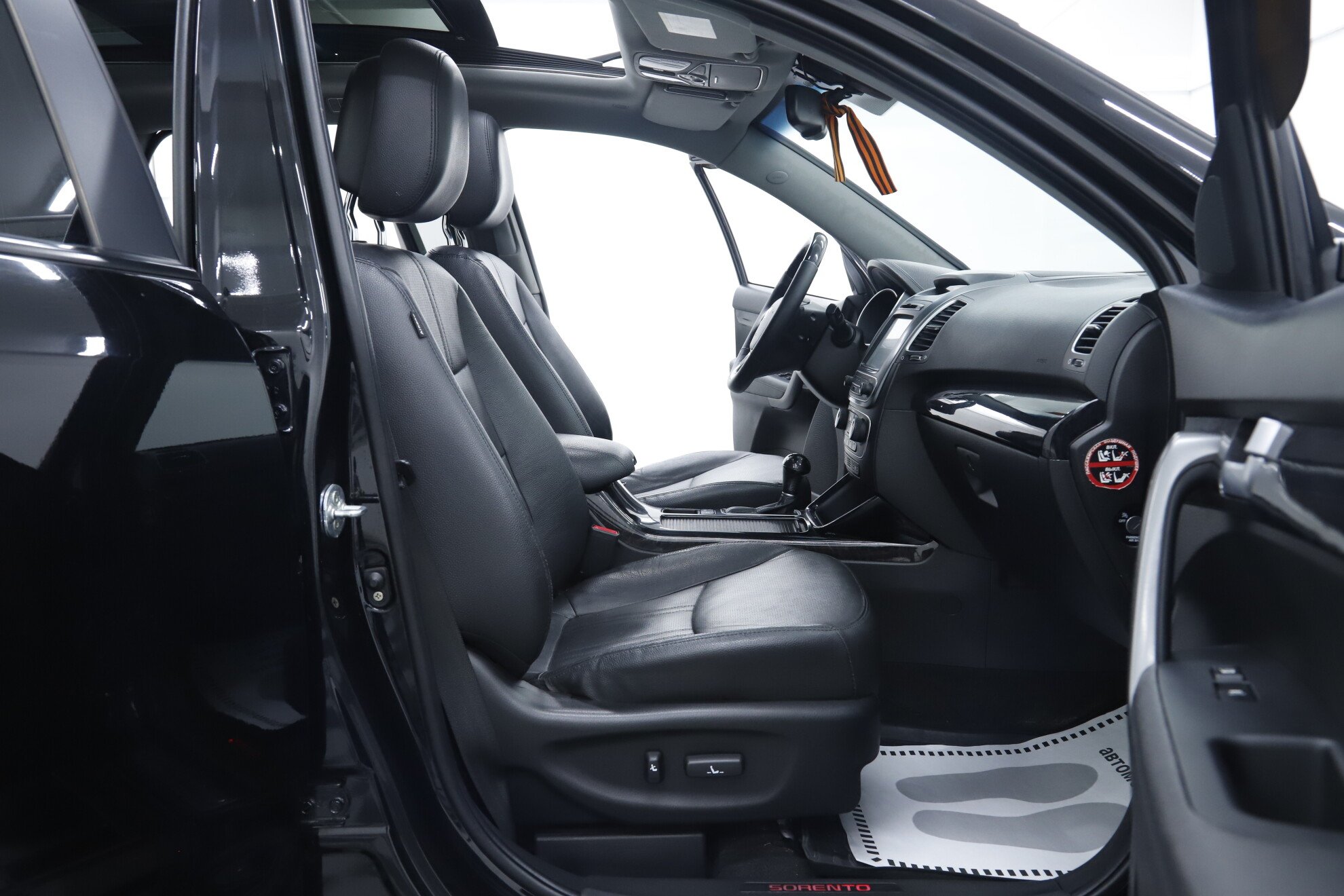 Kia Sorento, II Рестайлинг, 2013 фото 23