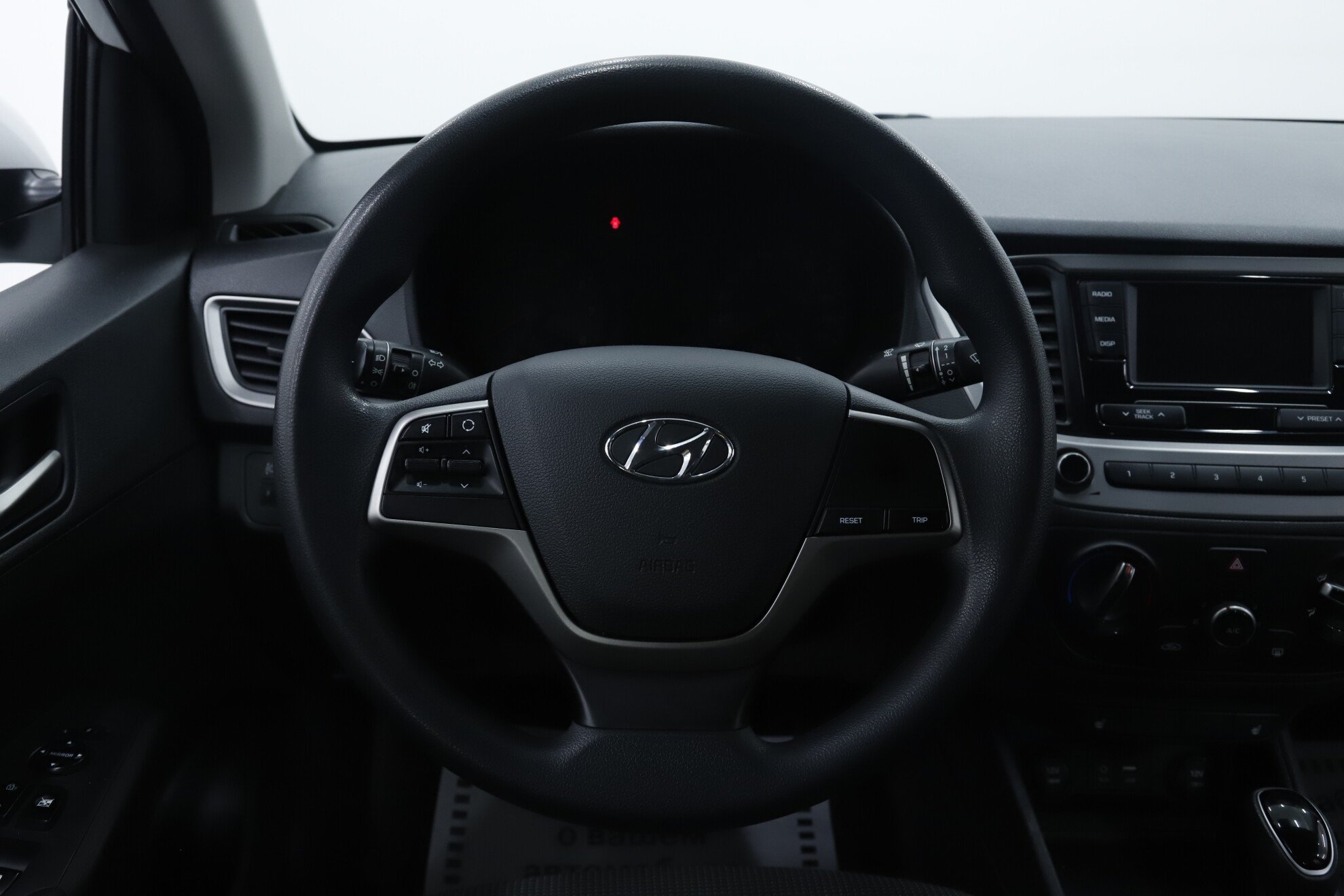 Hyundai Solaris, II, 2018 фото 11