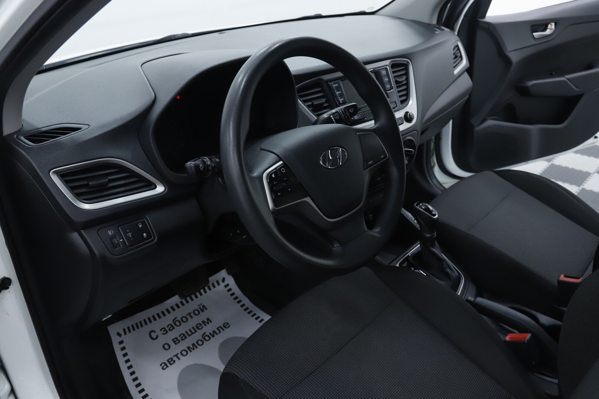 Hyundai Solaris, II, 2018 фото 8