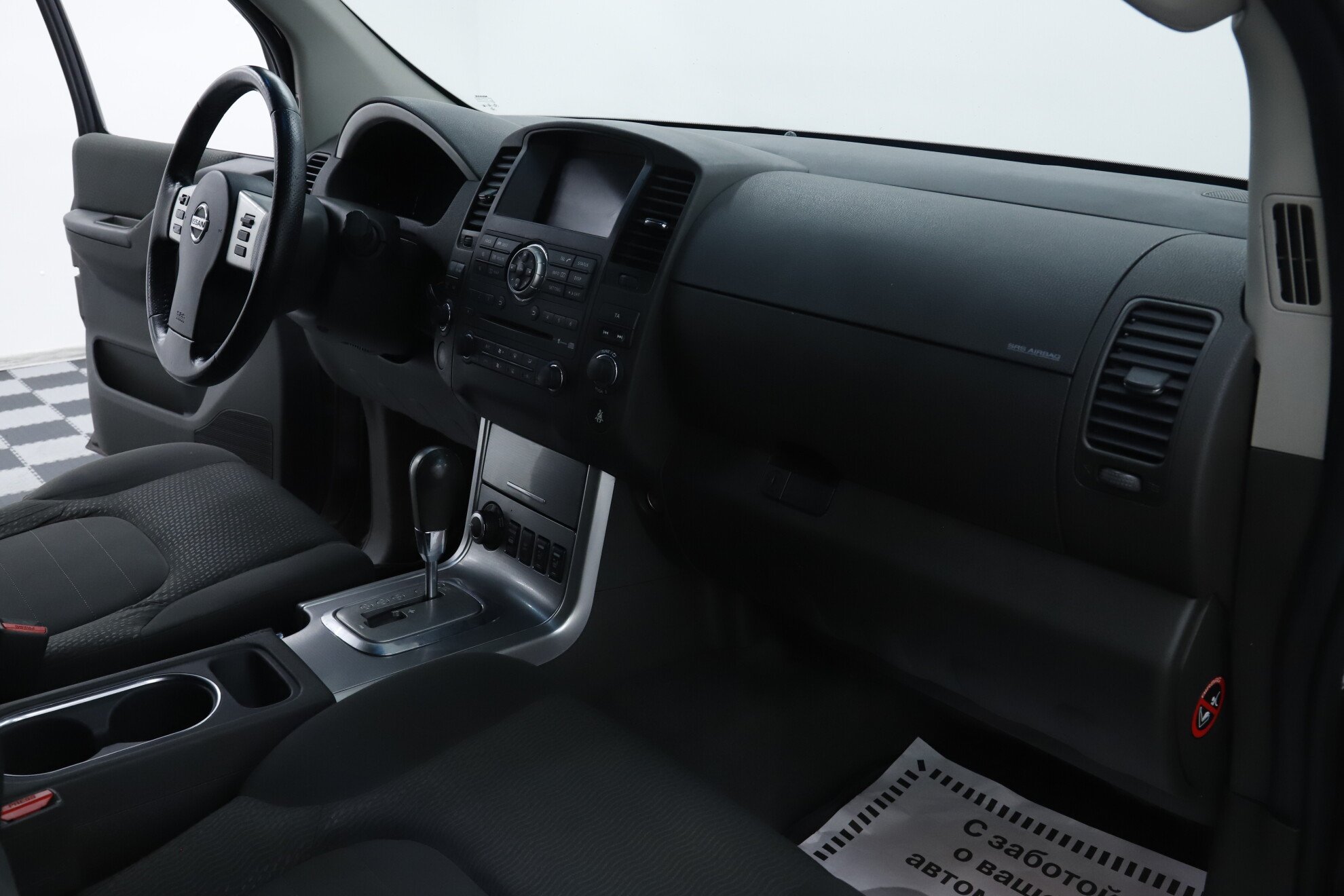 Nissan Pathfinder, III Рестайлинг, 2010 фото 11