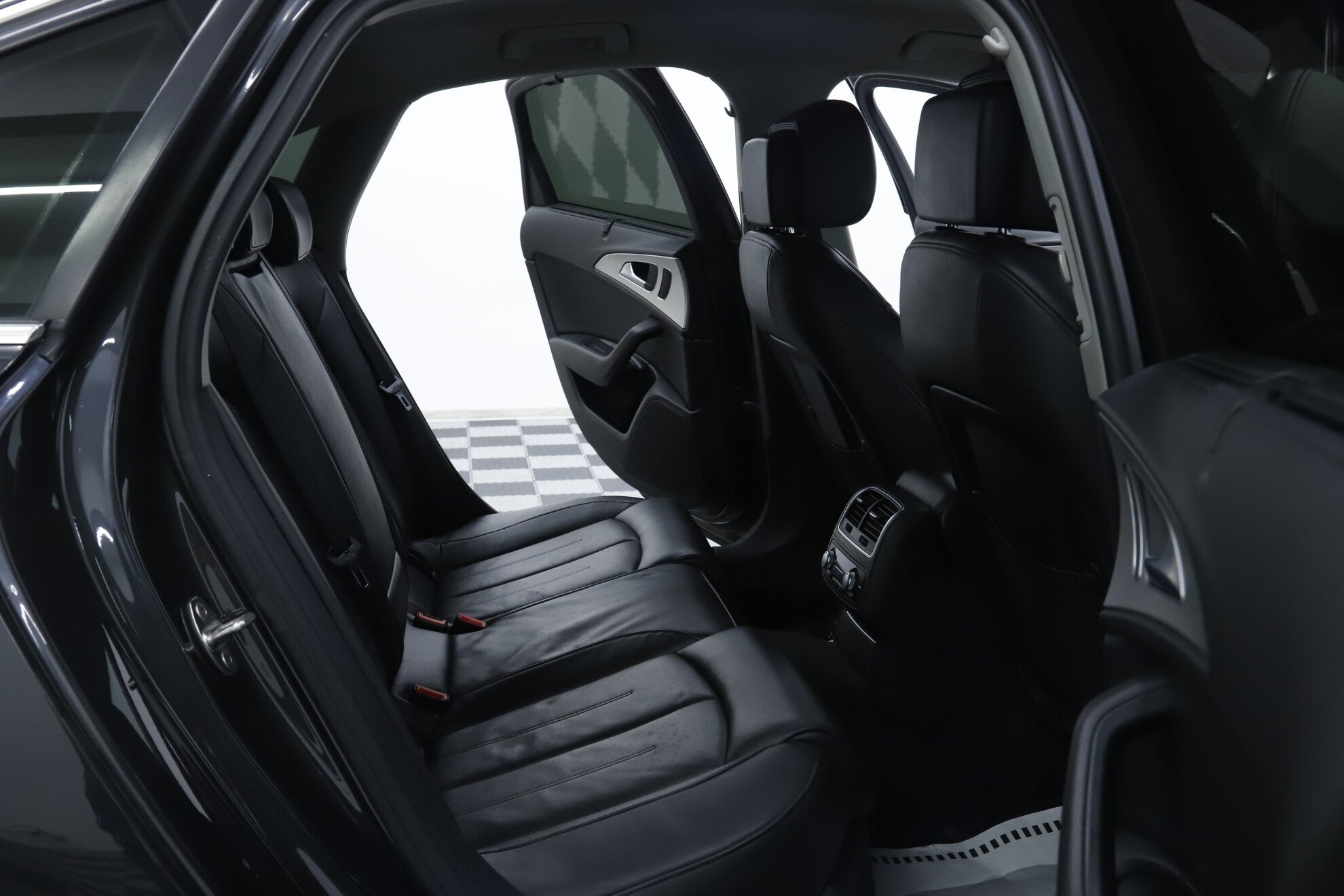 Audi A6, IV (C7), 2011 фото 21