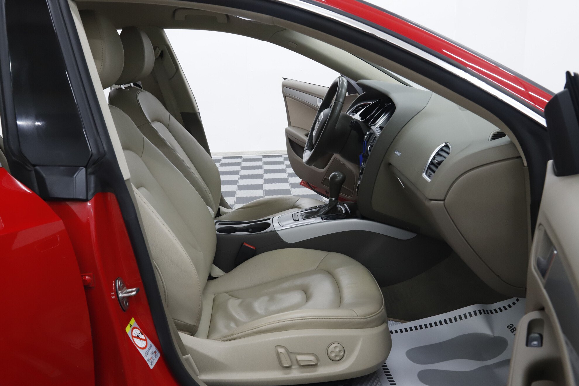 Audi A5, I (8T), 2011 фото 16