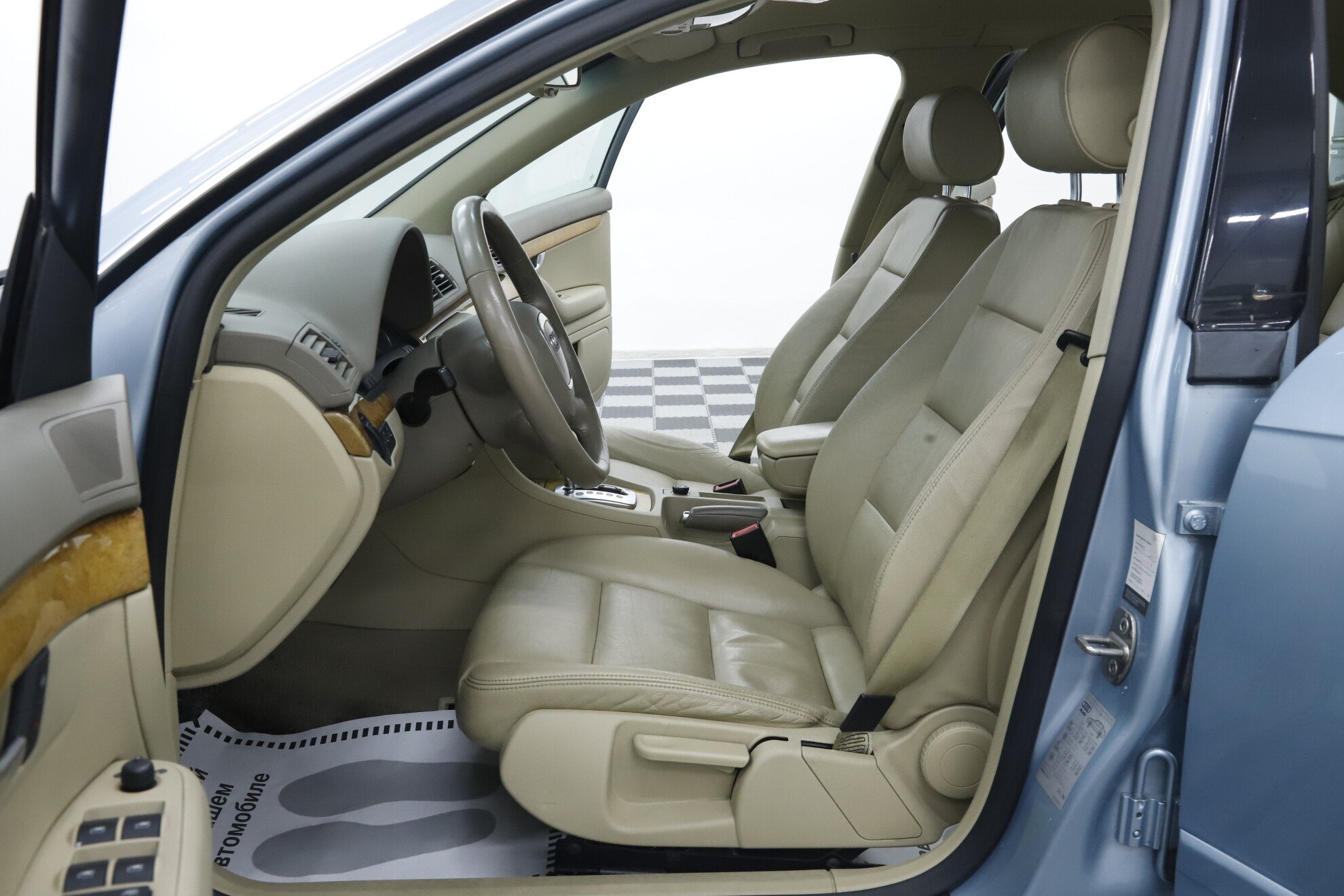 Audi A4, III (B7), 2007 фото 7