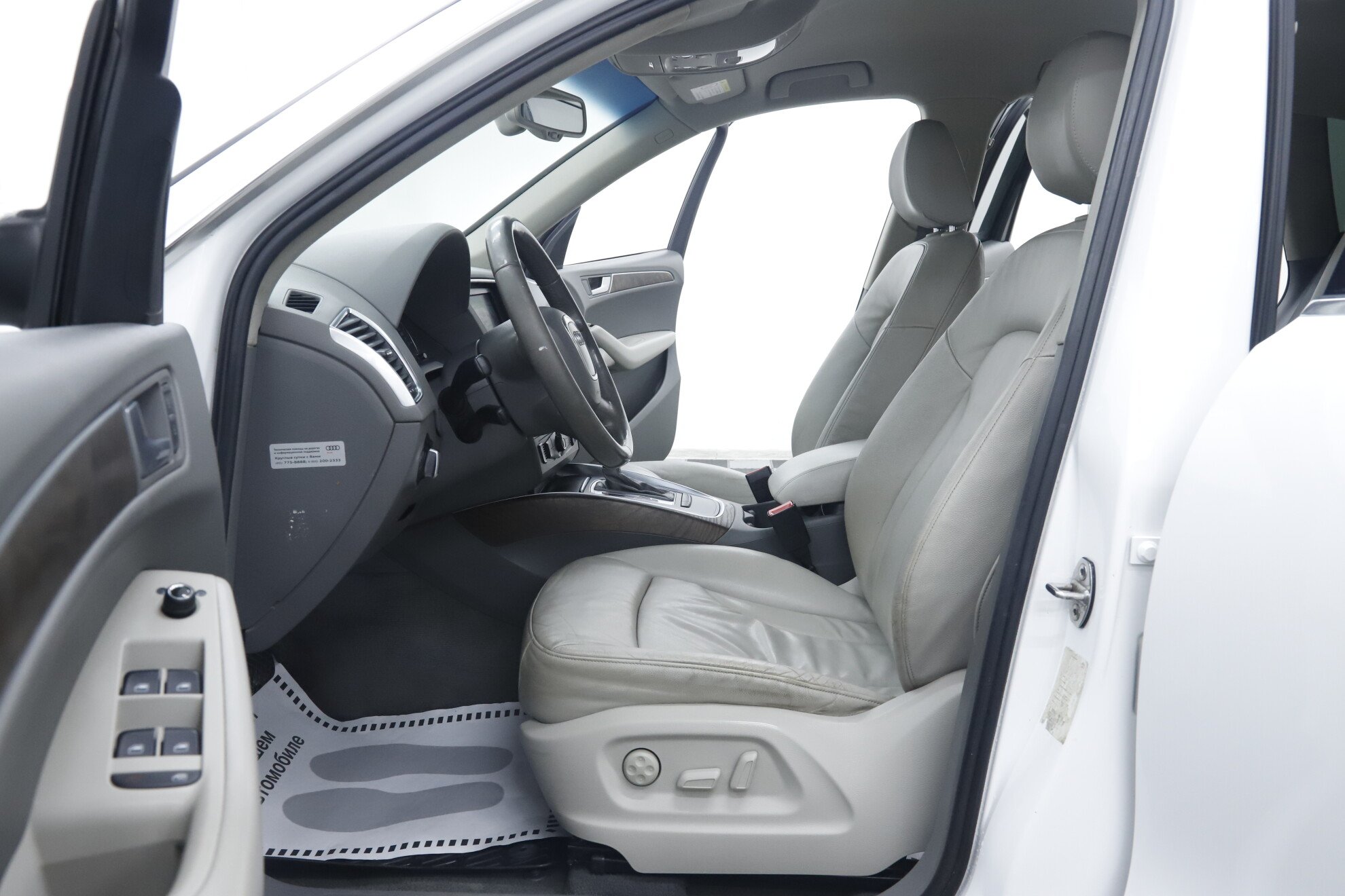 Audi Q5, I (8R), 2010 фото 6