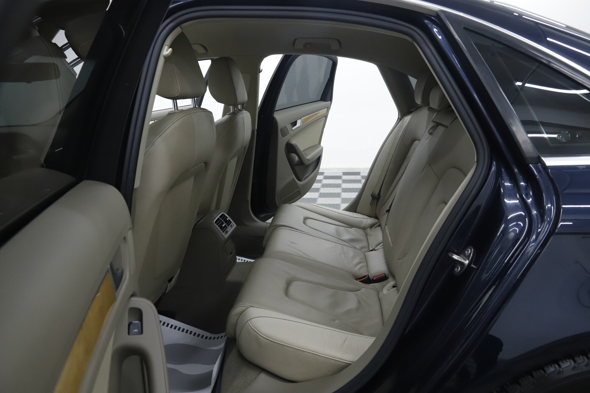 Audi A4, IV (B8), 2008 фото 19