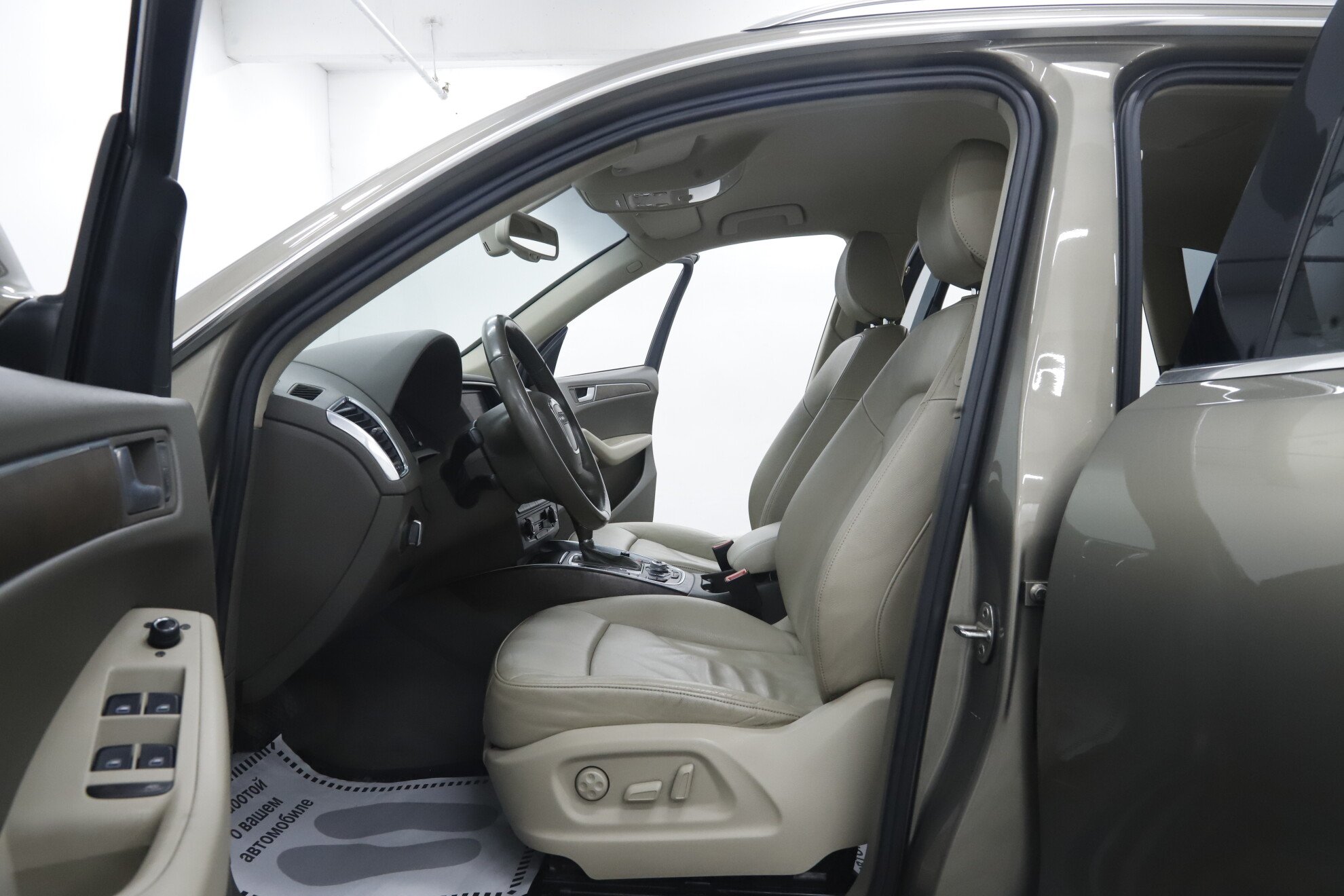 Audi Q5, I (8R), 2009 фото 10