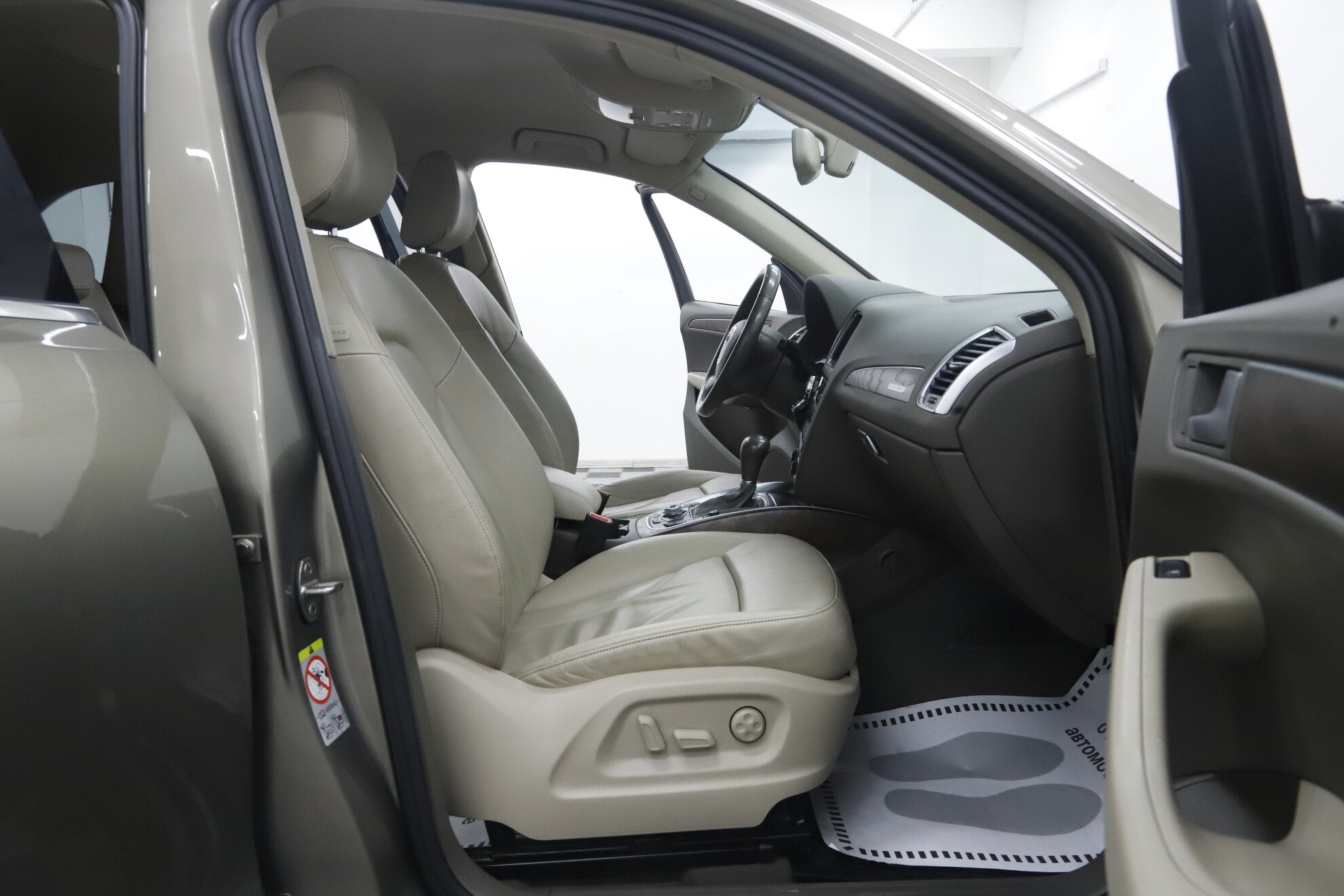 Audi Q5, I (8R), 2009 фото 11