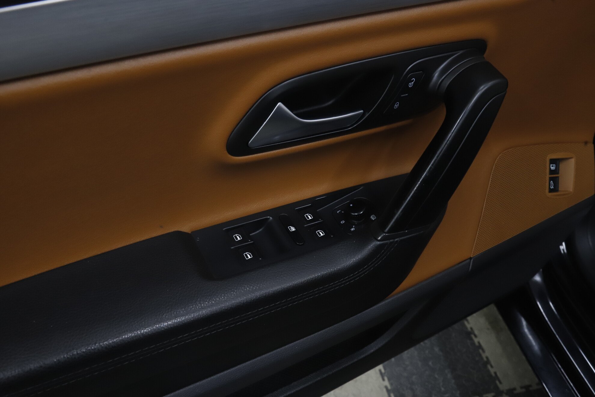 Volkswagen Passat CC, I Рестайлинг, 2014 фото 14