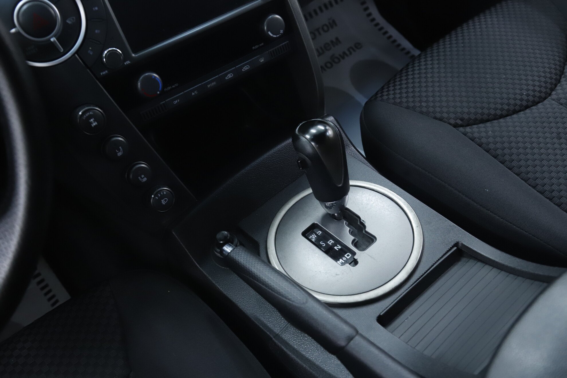 SsangYong Kyron, I Рестайлинг, 2012 фото 13