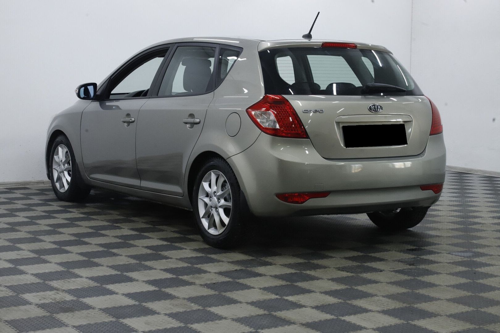 Kia Ceed, I Рестайлинг, 2011 фото 6