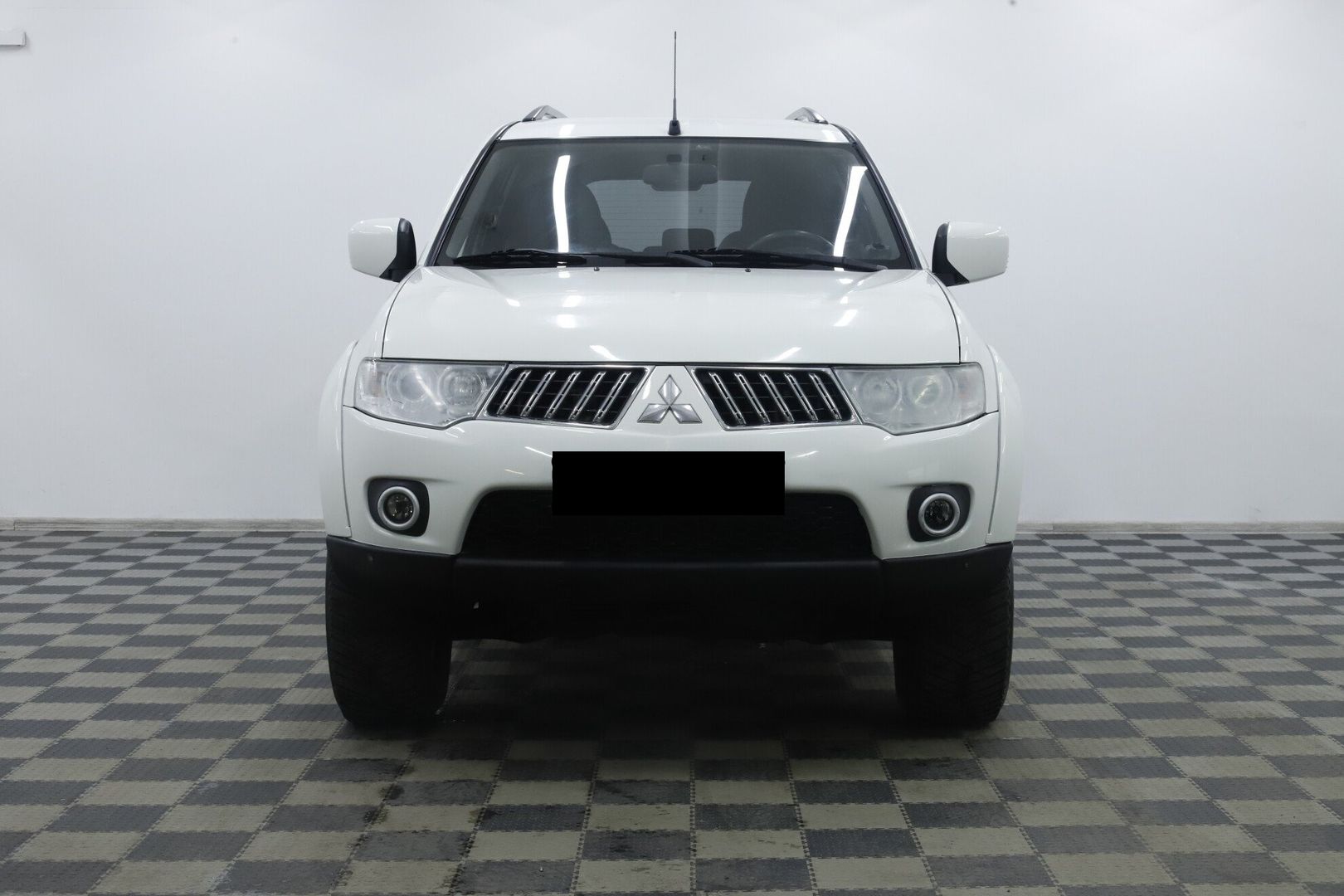 Mitsubishi Pajero Sport, II, 2011