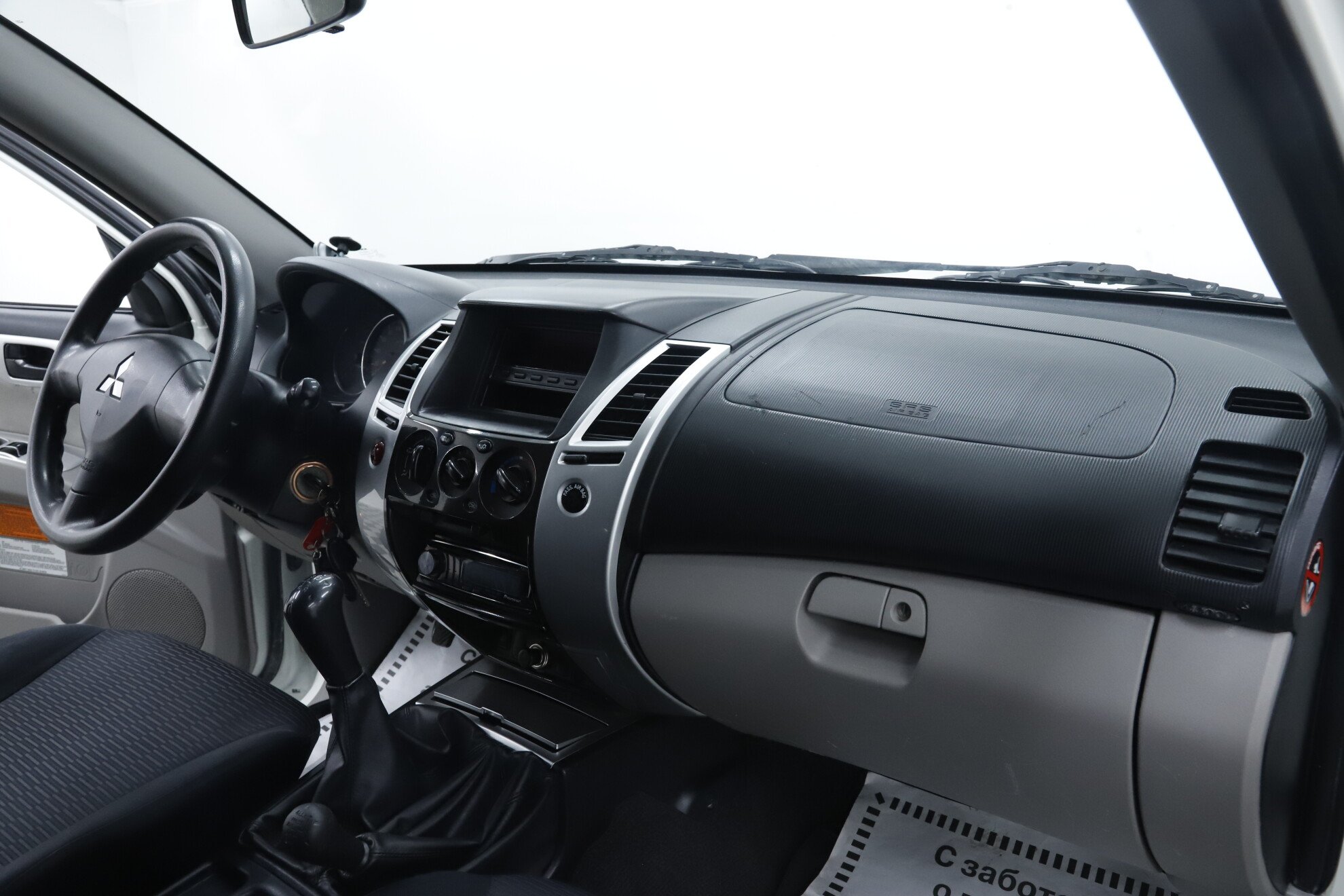 Mitsubishi Pajero Sport, II, 2011 фото 9