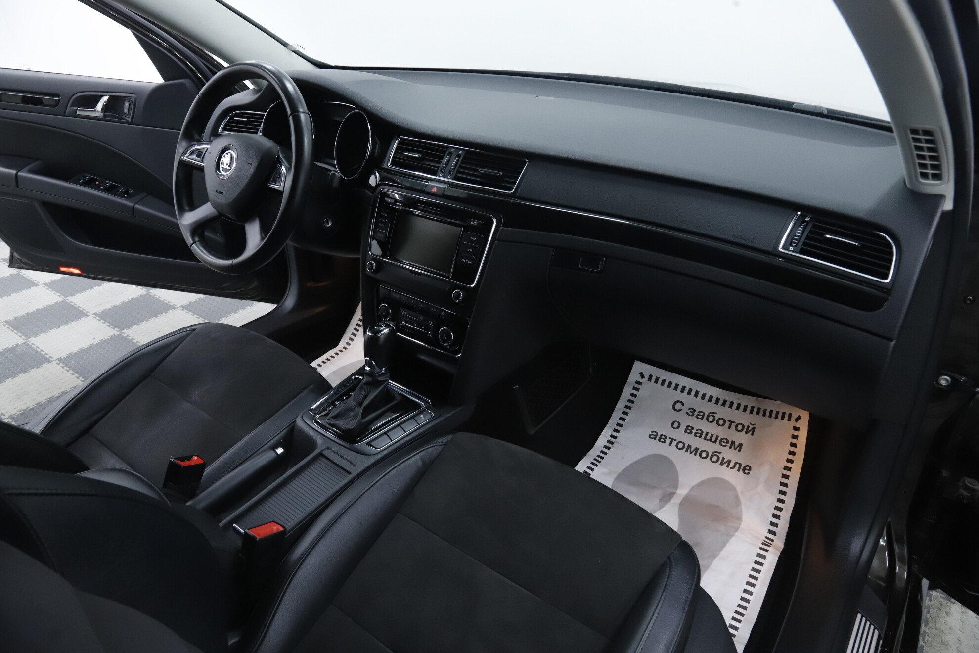 Skoda Superb, II Рестайлинг, 2015 фото 15