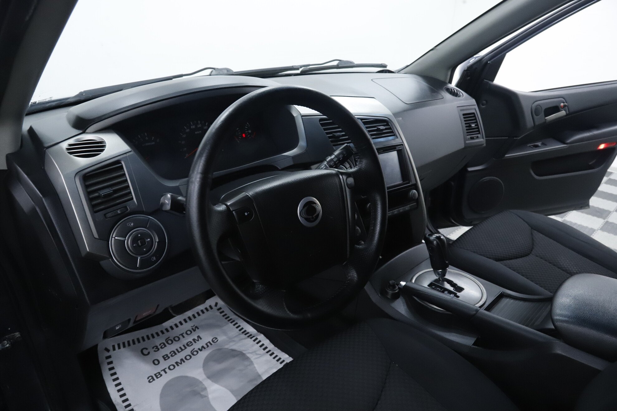 SsangYong Kyron, I Рестайлинг, 2012 фото 7