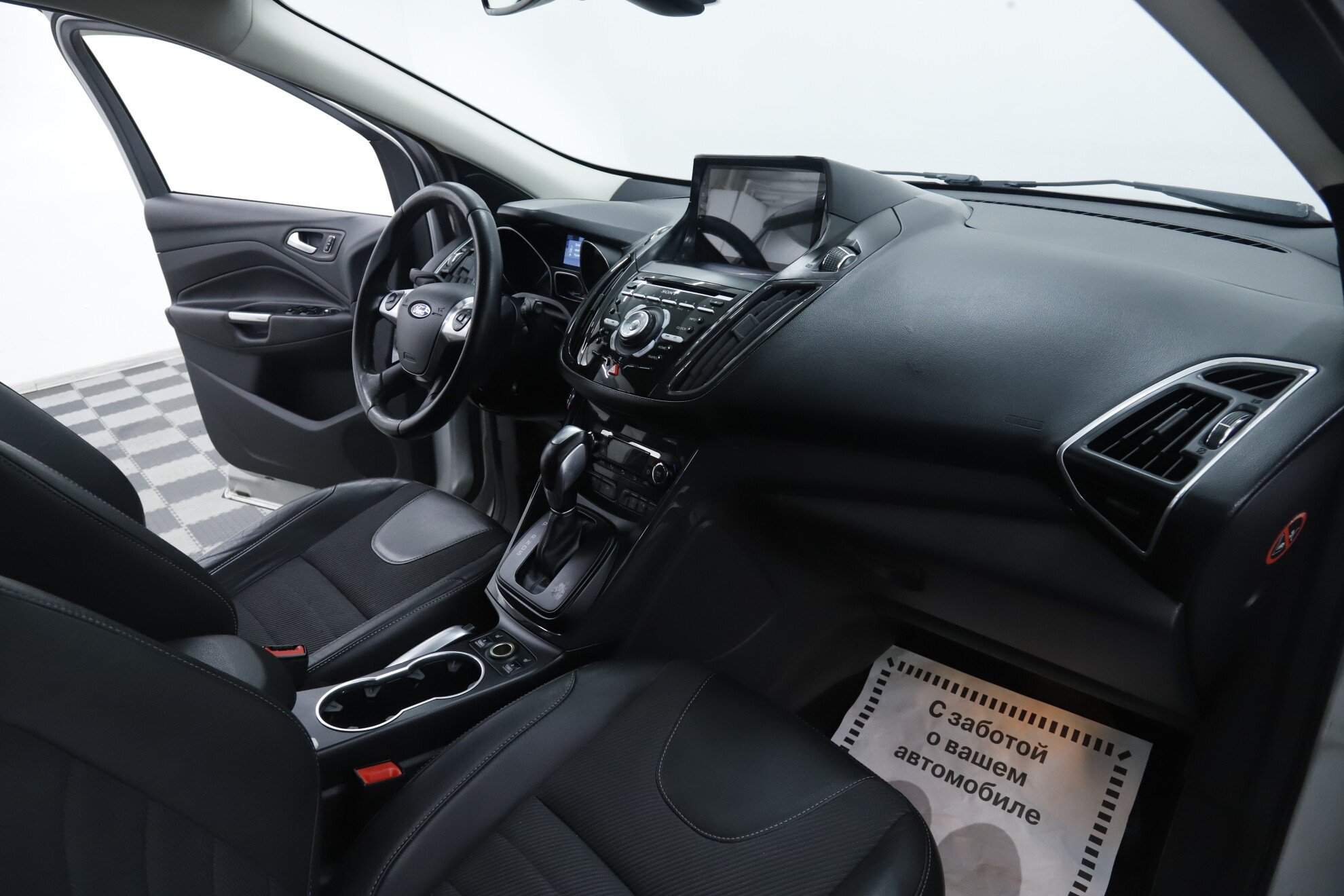 Ford Kuga, II, 2013 фото 15