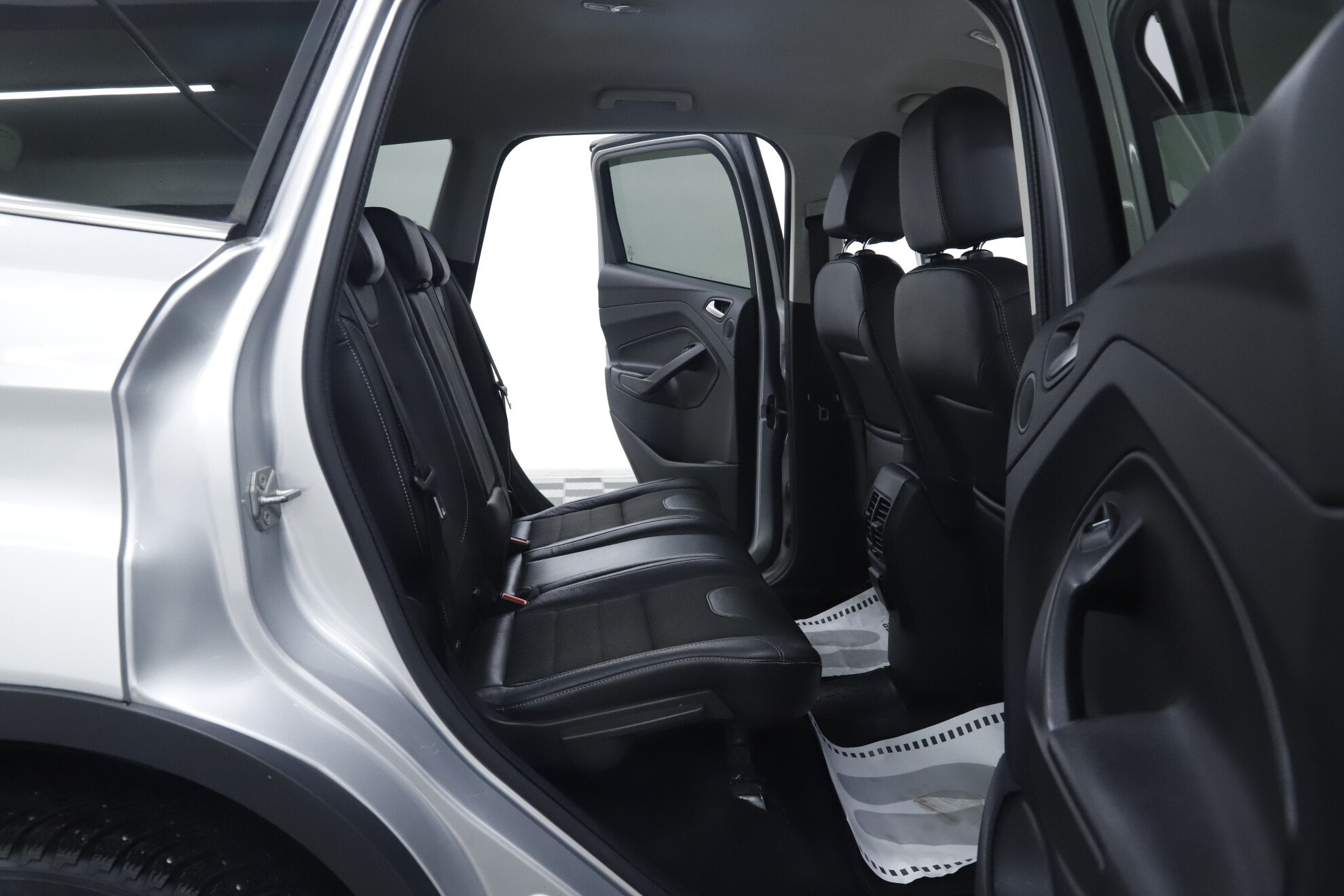 Ford Kuga, II, 2013 фото 17