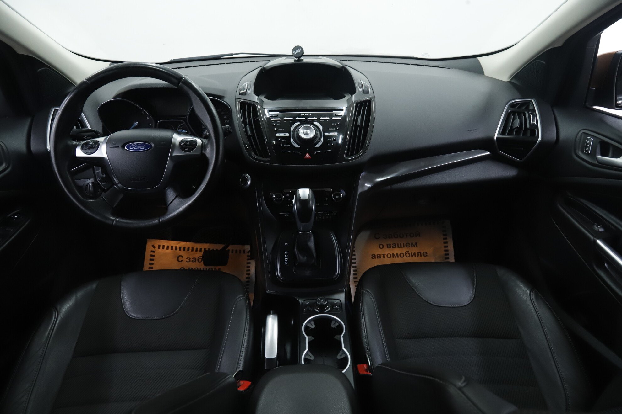 Ford Kuga, II, 2014 фото 9