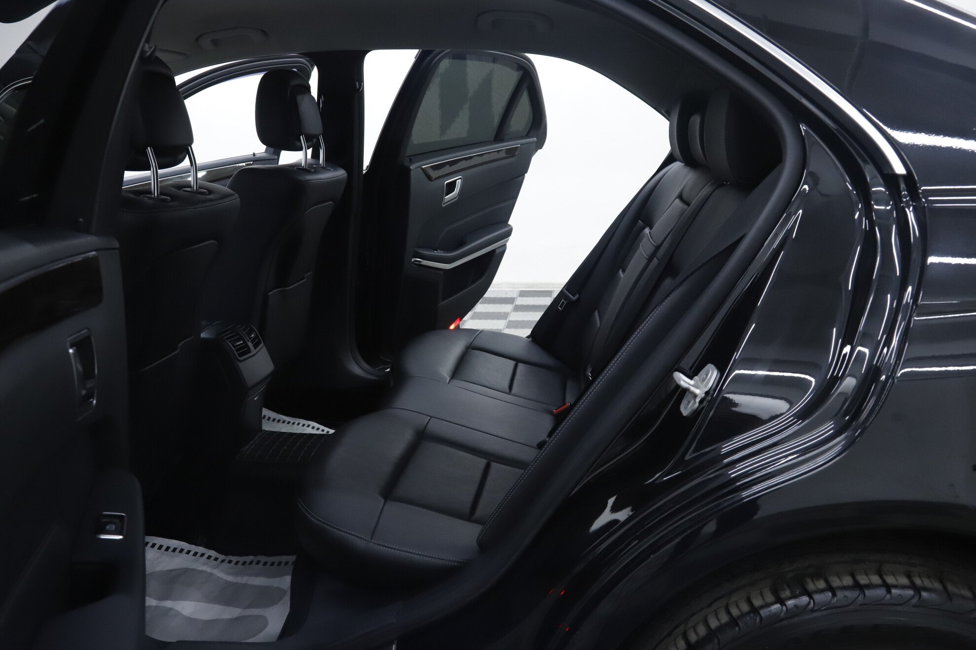 Mercedes-Benz E-Класс, IV (W212, S212, C207) Рестайлинг, 2013 фото 18