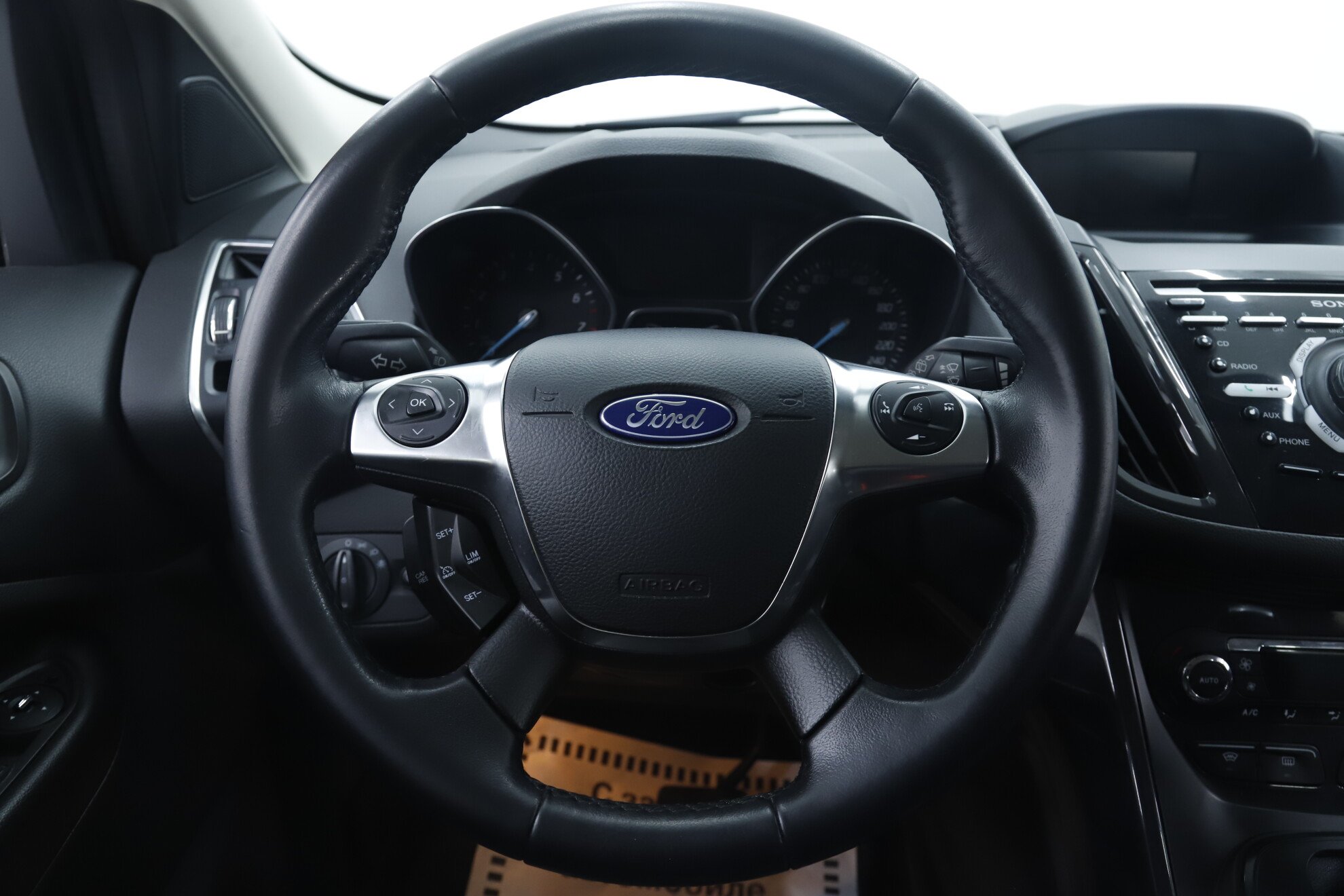 Ford Kuga, II, 2014 фото 11