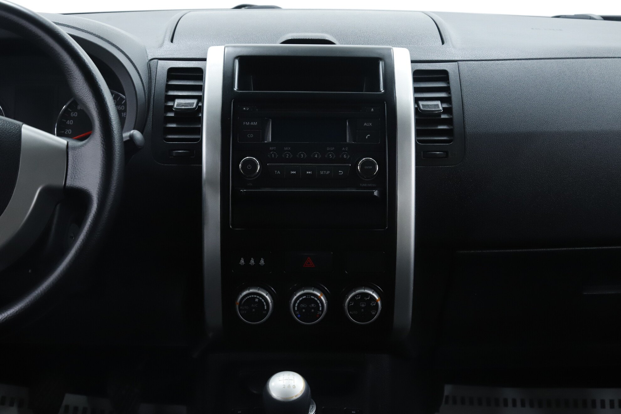 Nissan X-Trail, II Рестайлинг, 2014 фото 12