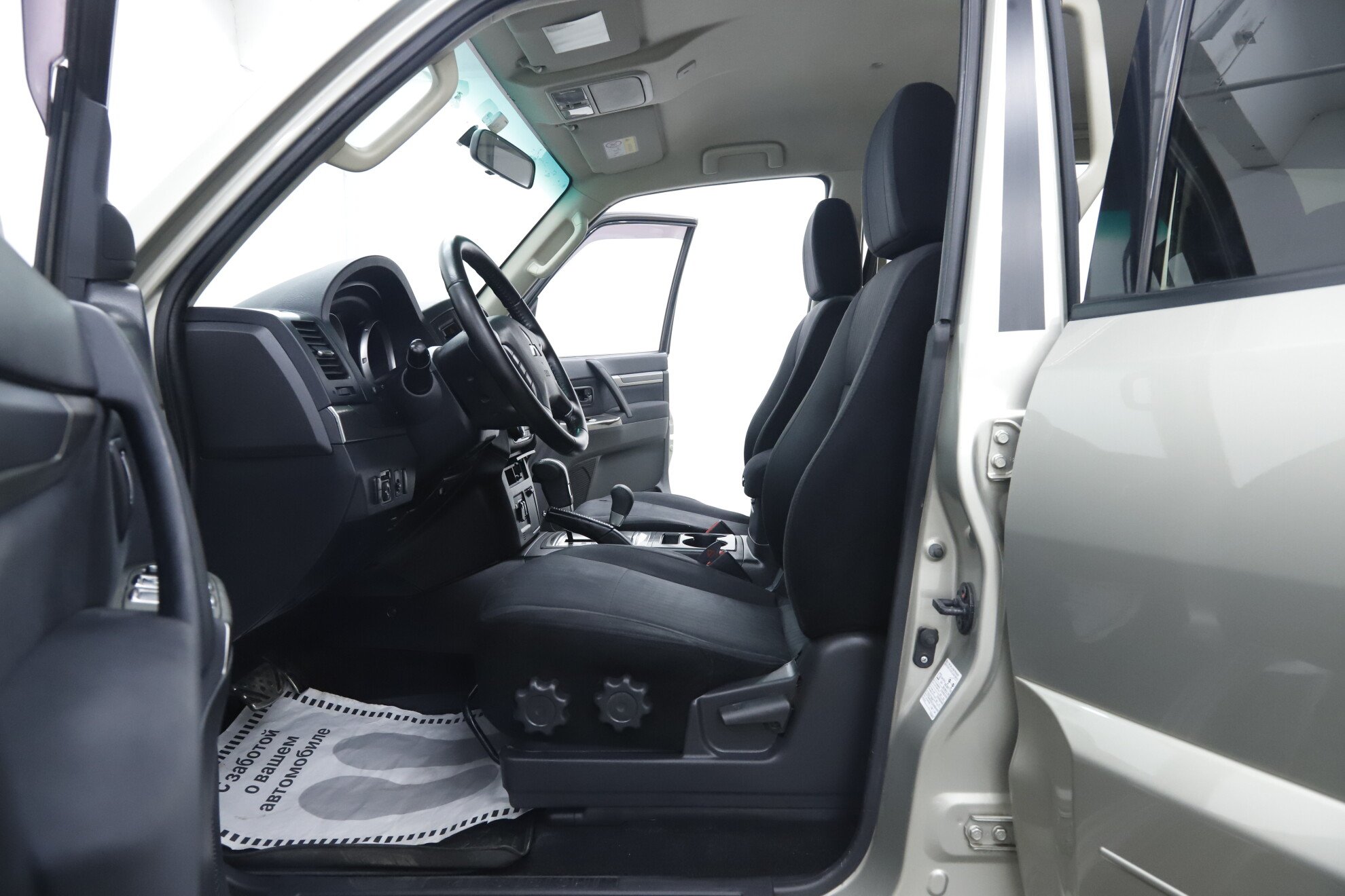 Mitsubishi Pajero, IV Рестайлинг 1, 2012 фото 7