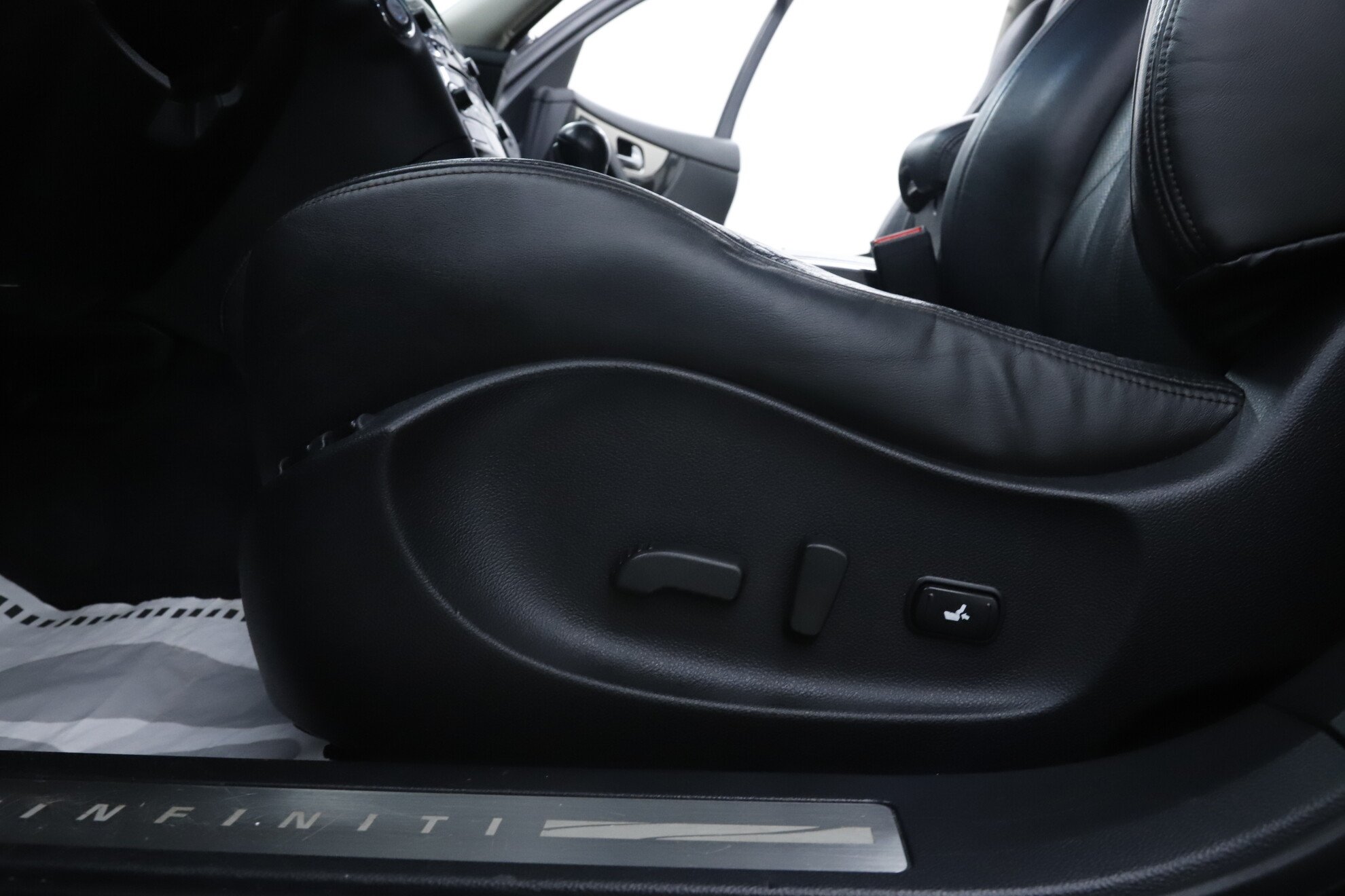 Infiniti FX, II (S51), 2010 фото 14