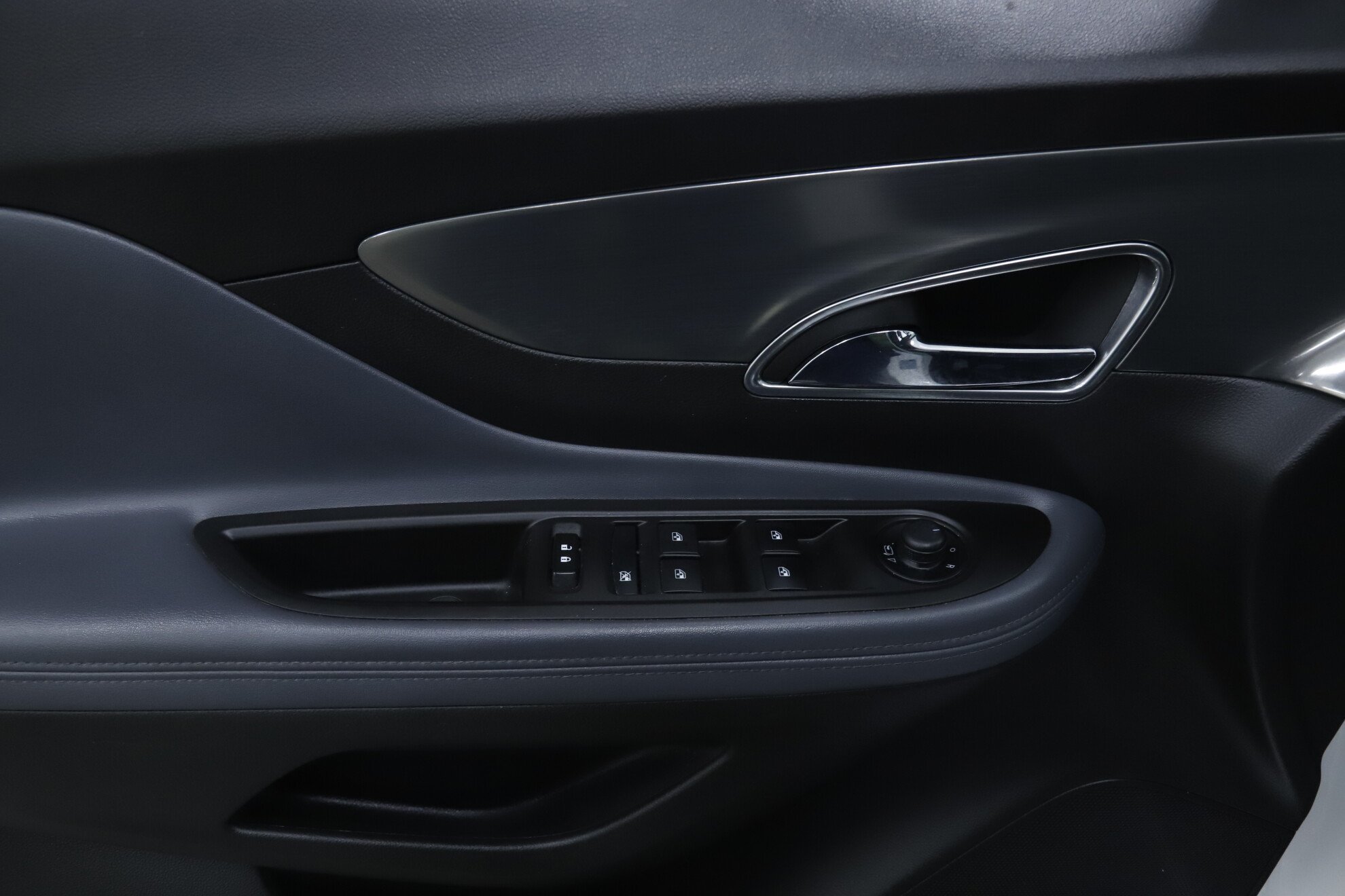 Opel Mokka, I, 2014 фото 11