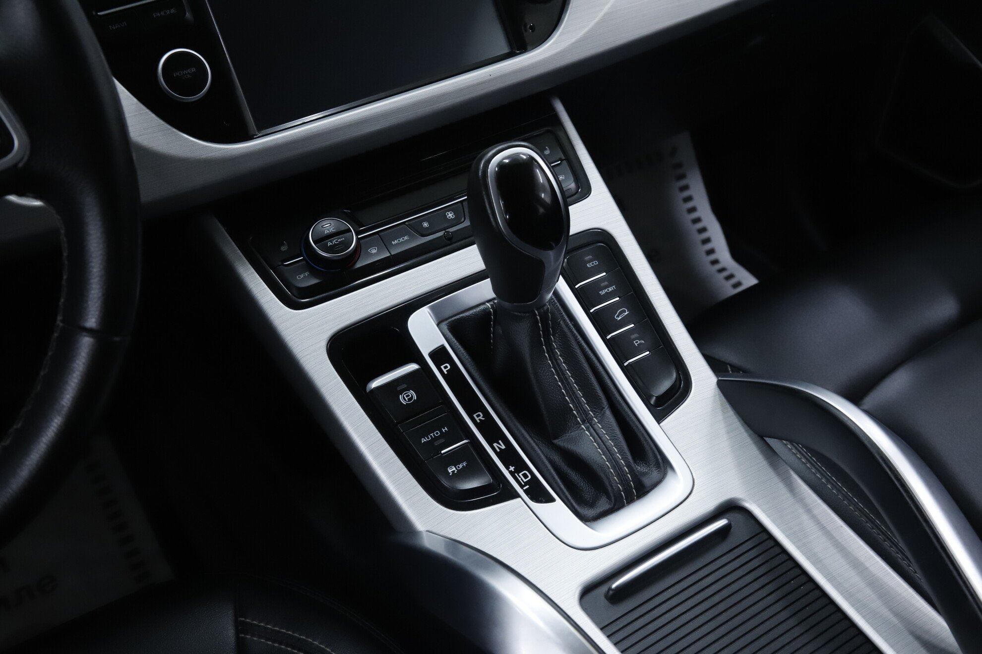 Geely Atlas, I, 2021 фото 16