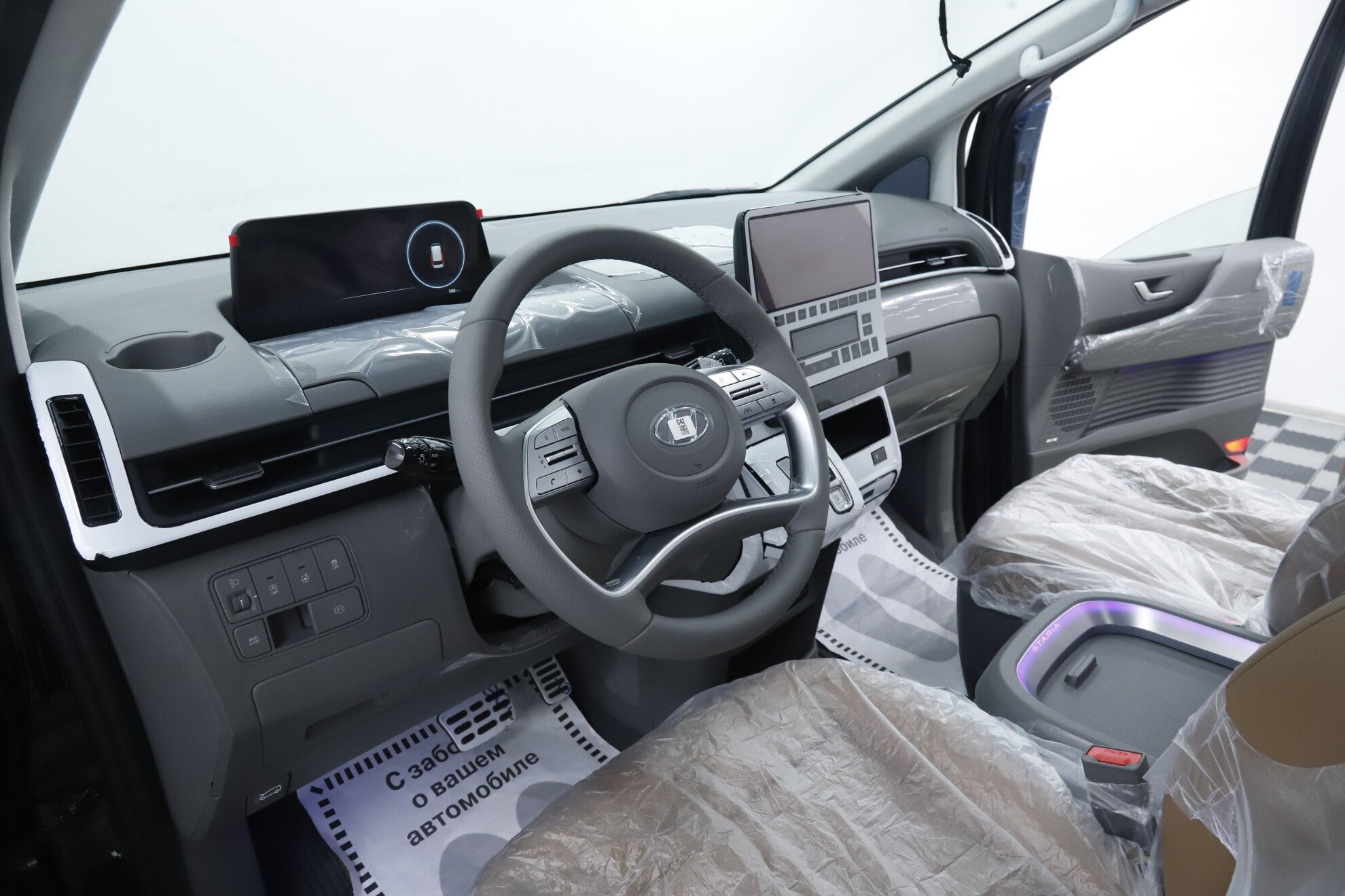 Hyundai Staria, 2022 фото 11