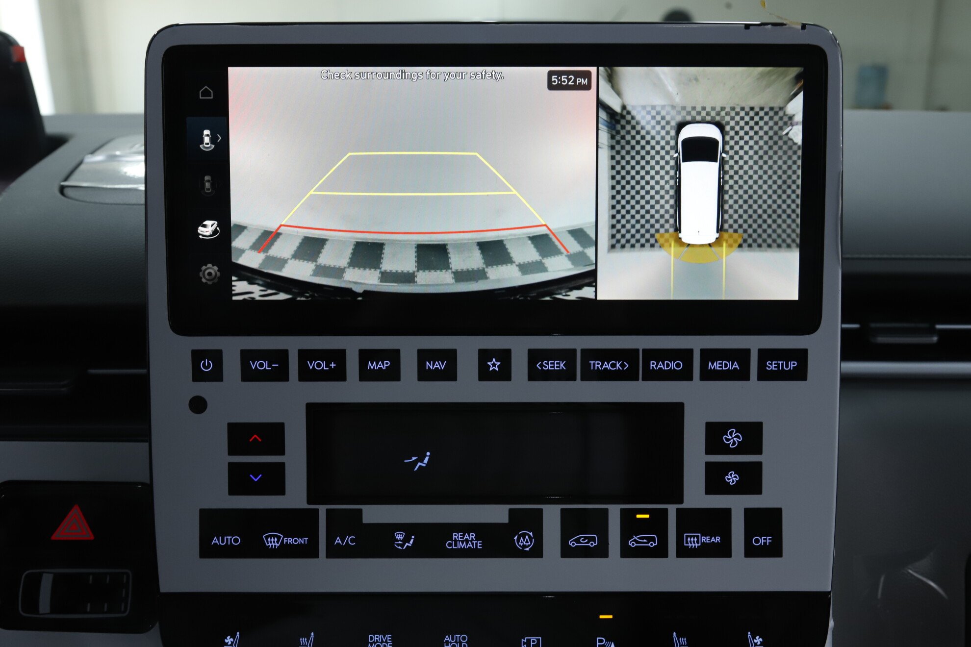 Hyundai Staria, 2022 фото 17