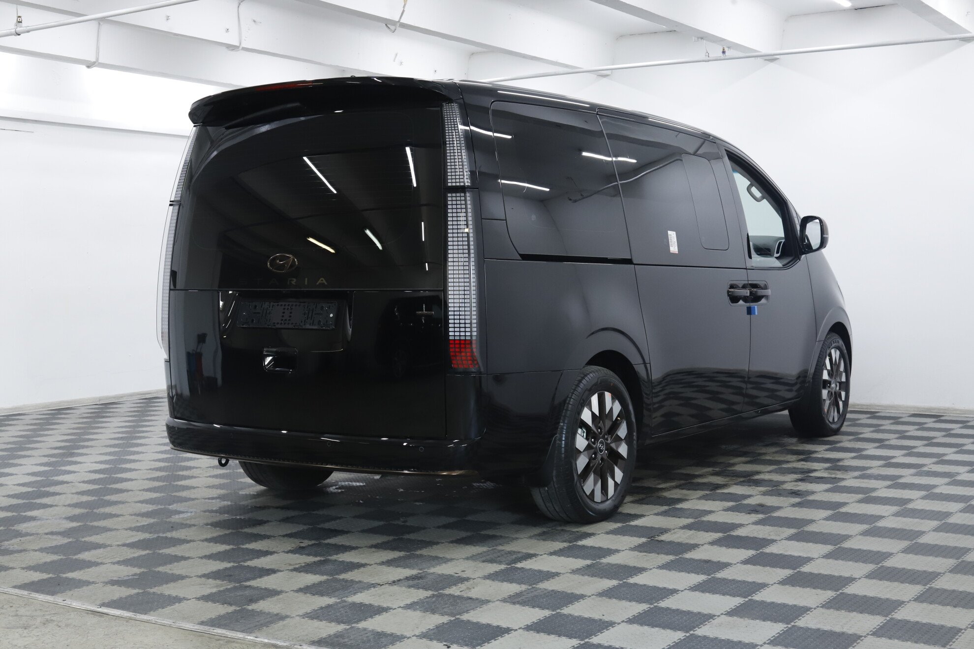 Hyundai Staria, 2022 фото 4
