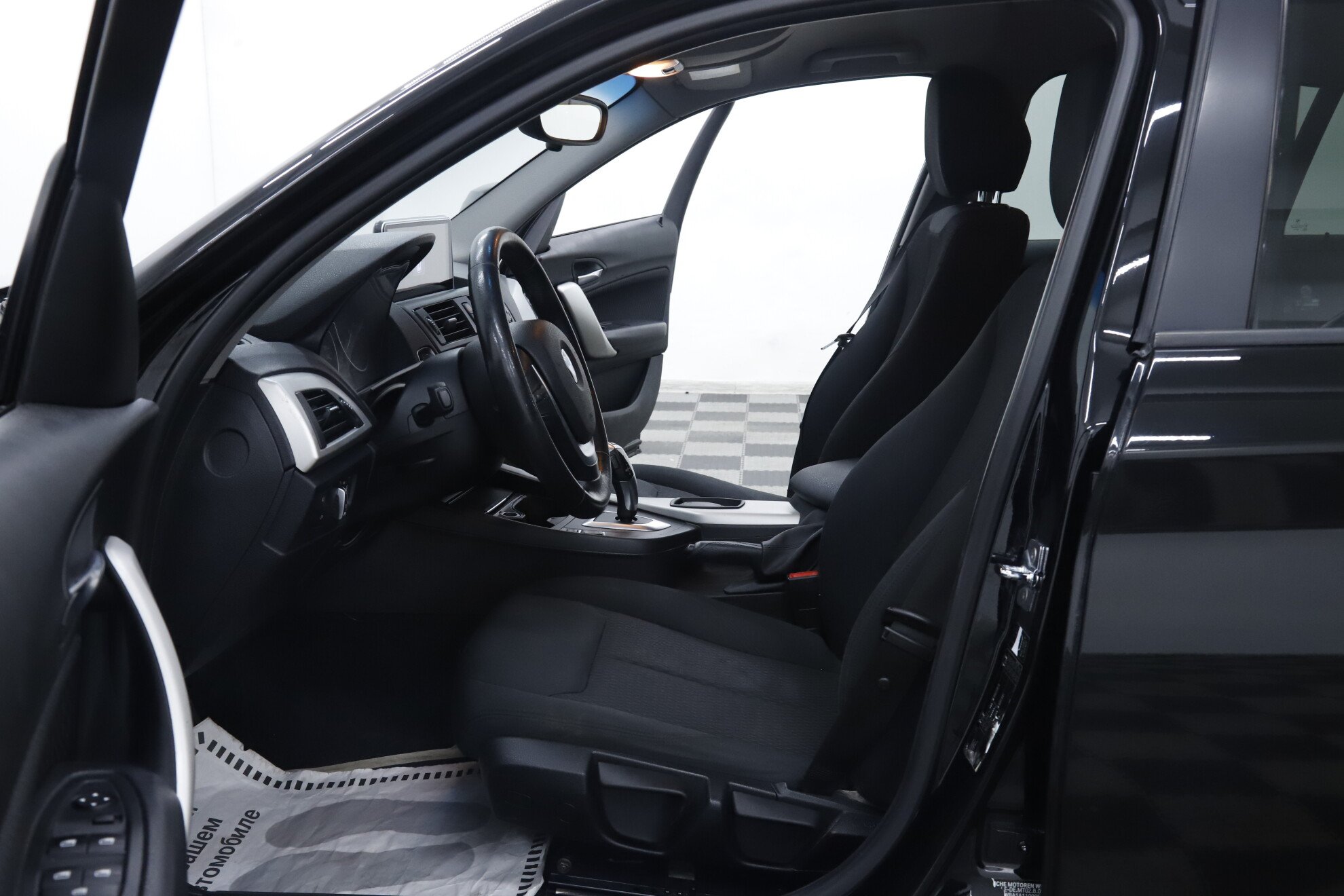 BMW 1 серии, II (F20/F21), 2011 фото 7