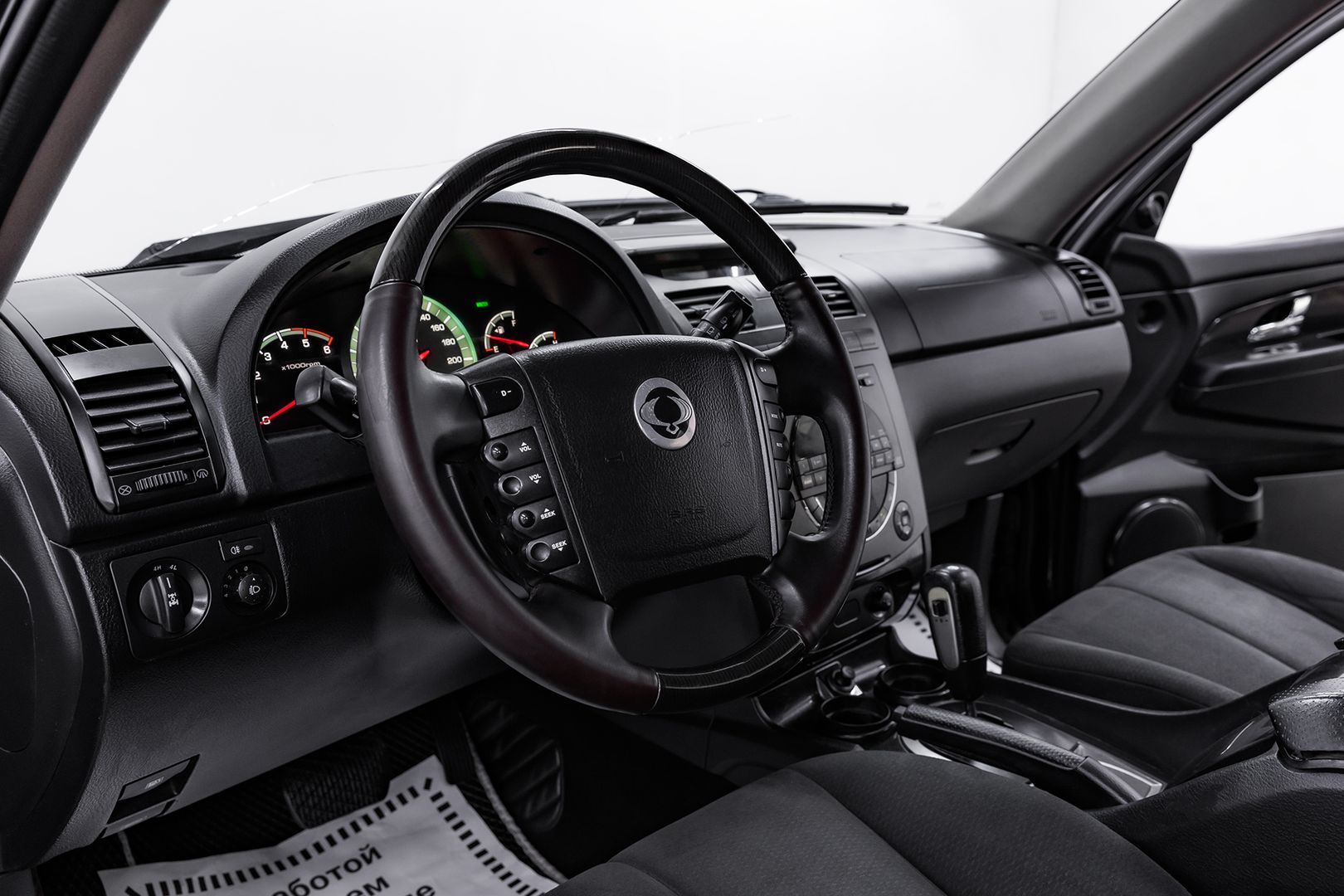 SsangYong Rexton, II, 2008 фото 10