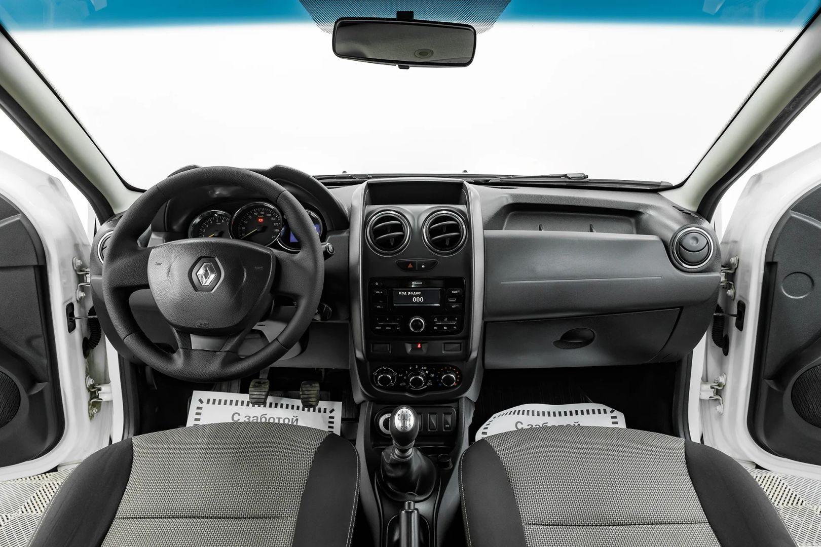 Renault Duster, I Рестайлинг, 2017 фото 13