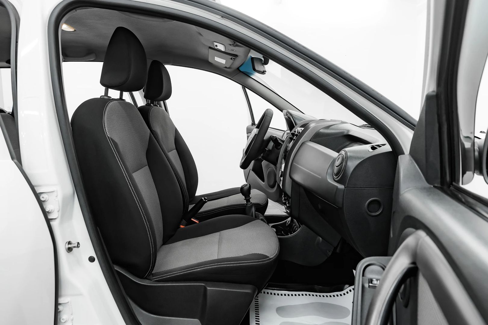 Renault Duster, I Рестайлинг, 2017 фото 15