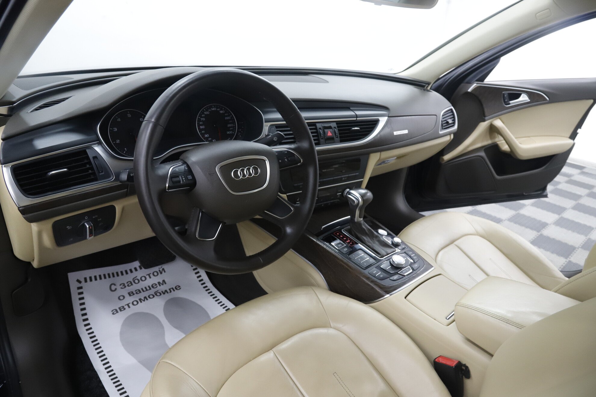 Audi A6, IV (C7), 2013 фото 11
