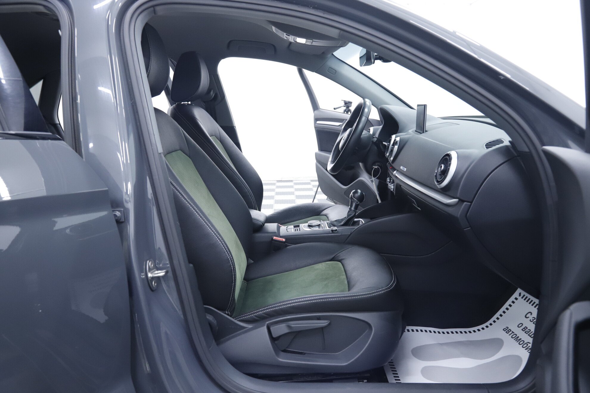 Audi A3, III (8V) Рестайлинг, 2017 фото 16