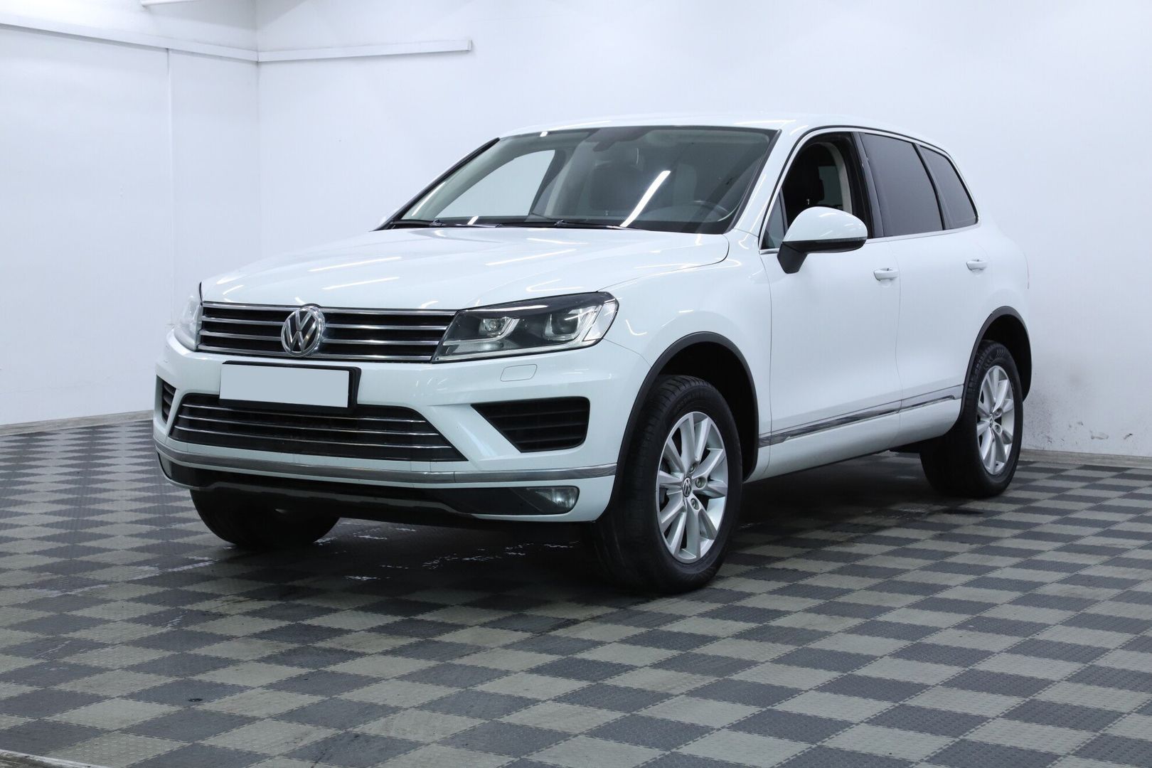 Volkswagen Touareg, II Рестайлинг, 2015