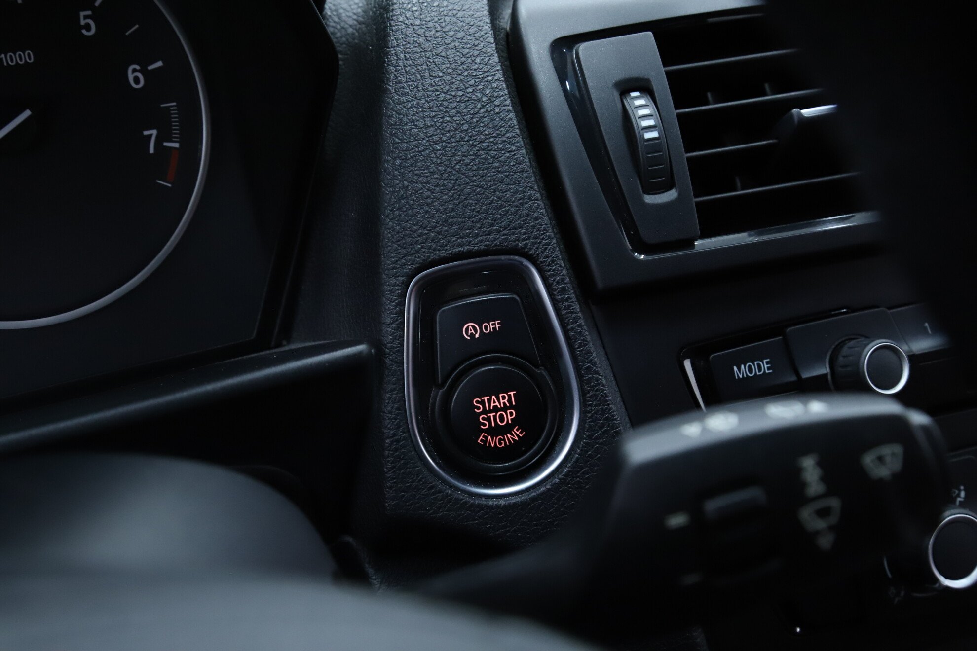 BMW 1 серии, II (F20/F21), 2012 фото 12