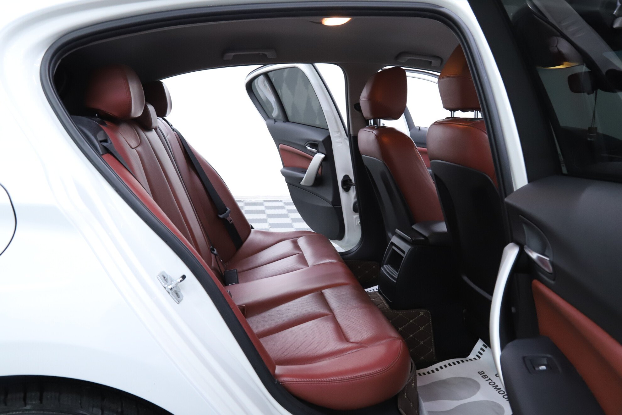 BMW 1 серии, II (F20/F21), 2012 фото 17