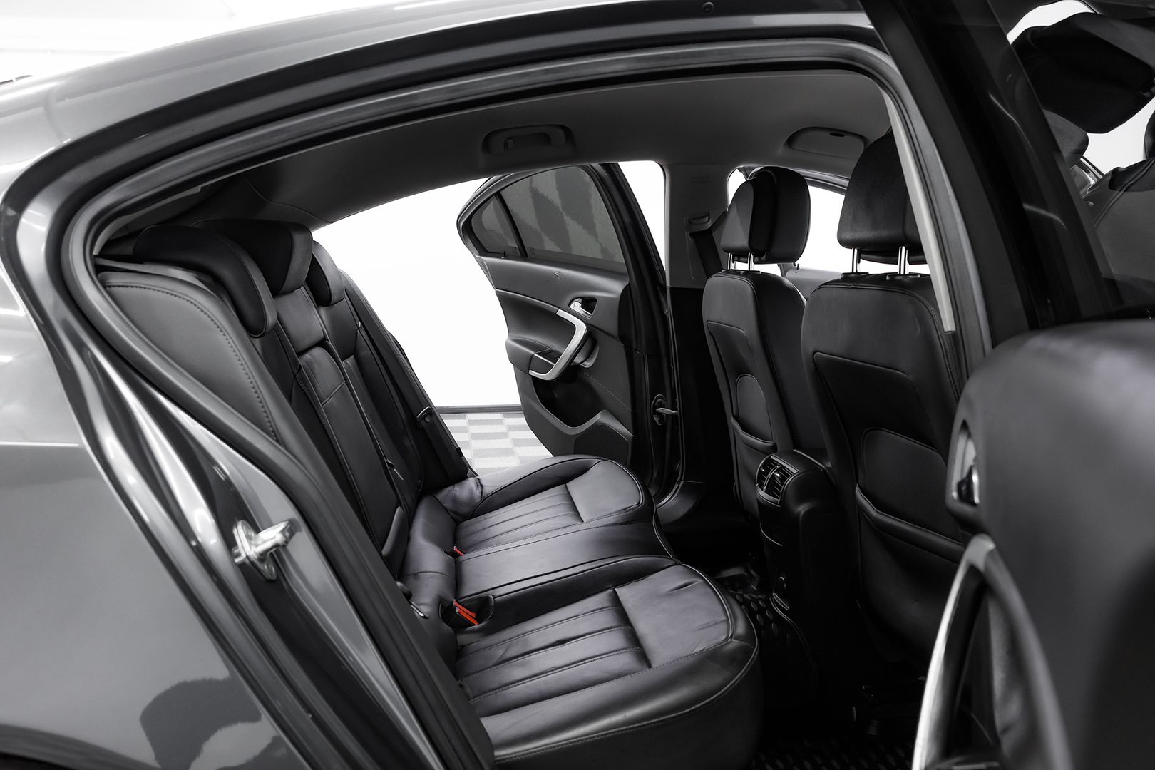 Opel Insignia, I, 2009 фото 16